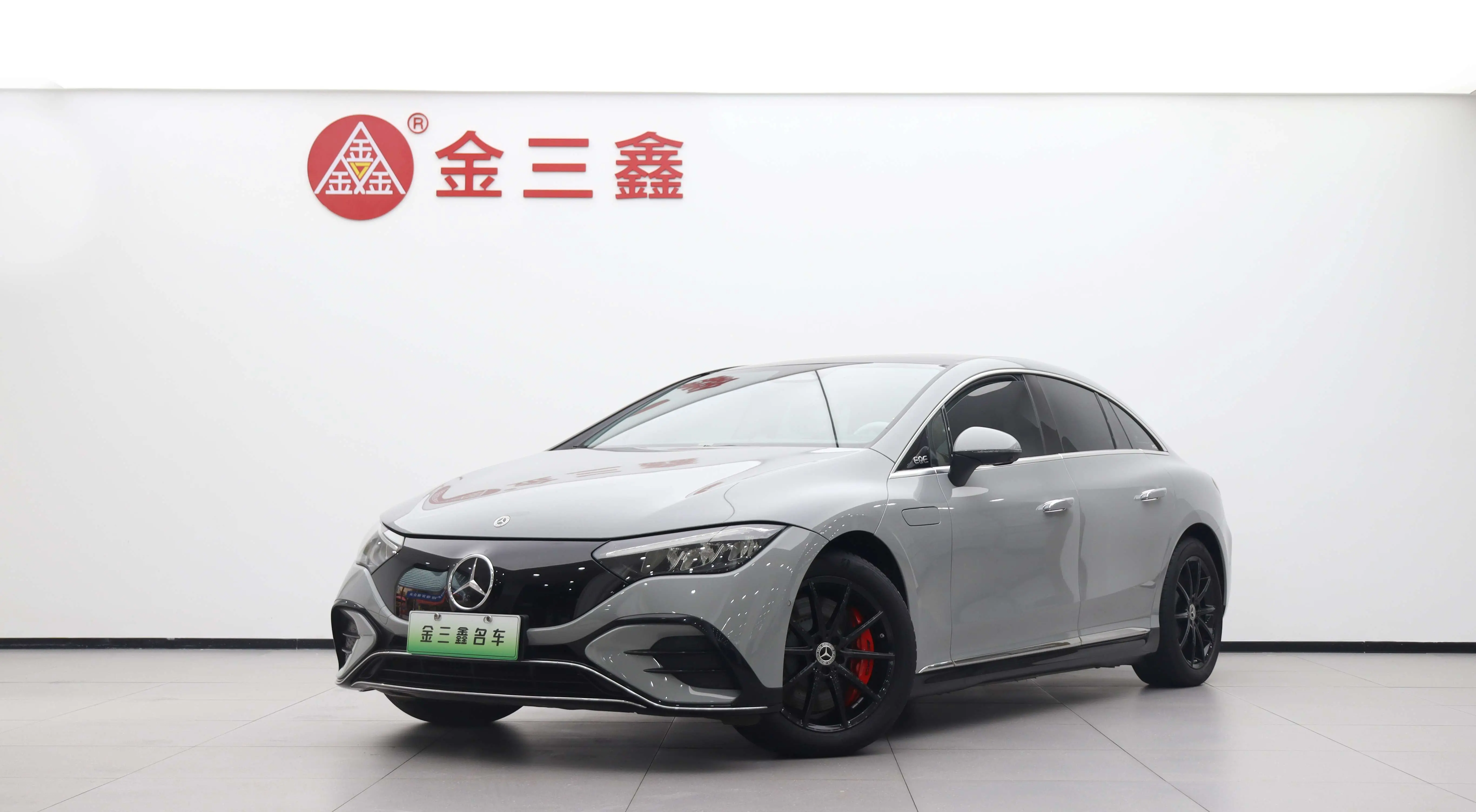 Mercedes-Benz EQE  из Китая