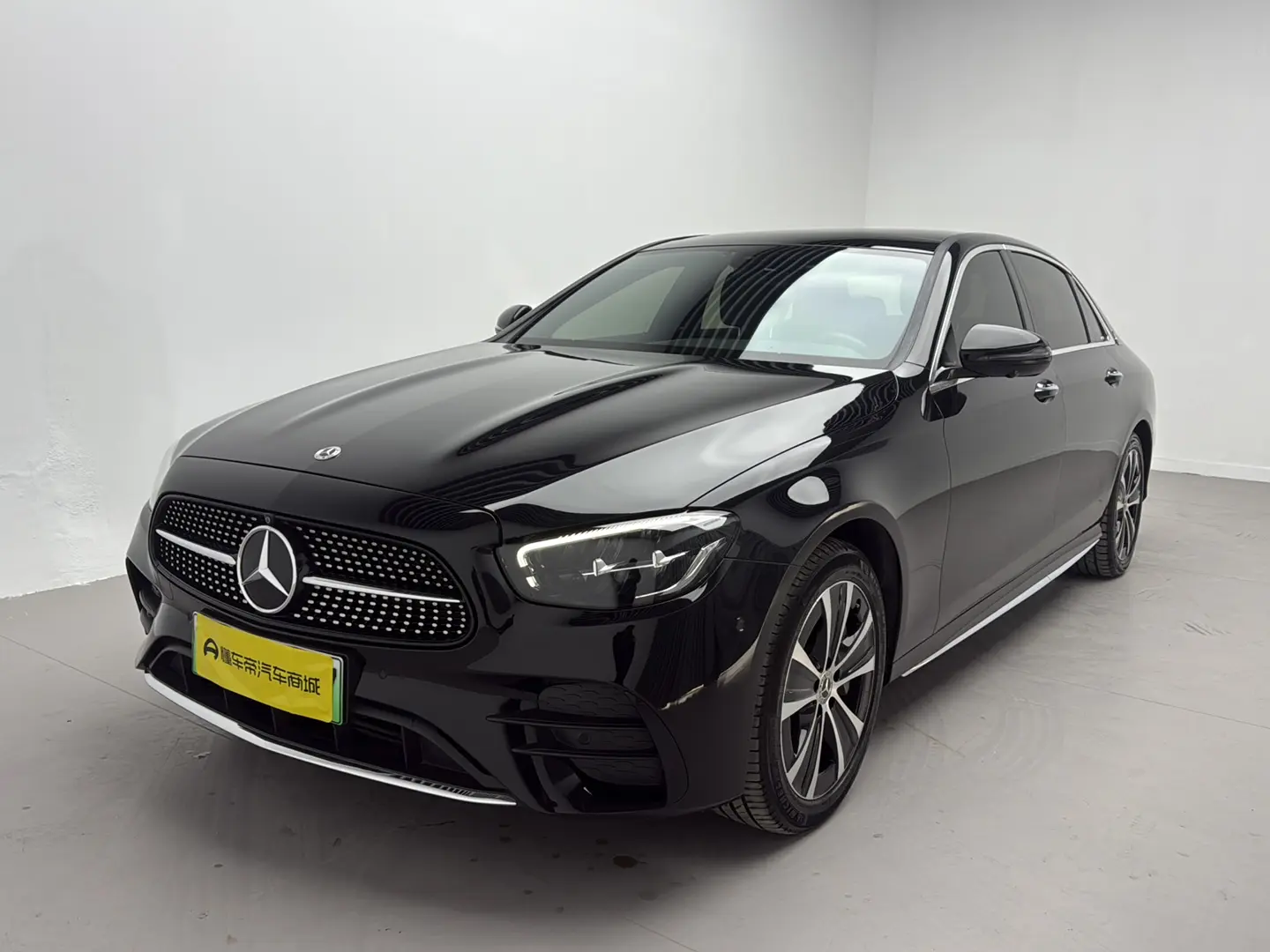 Mercedes-Benz E-Class PHEV  из Китая