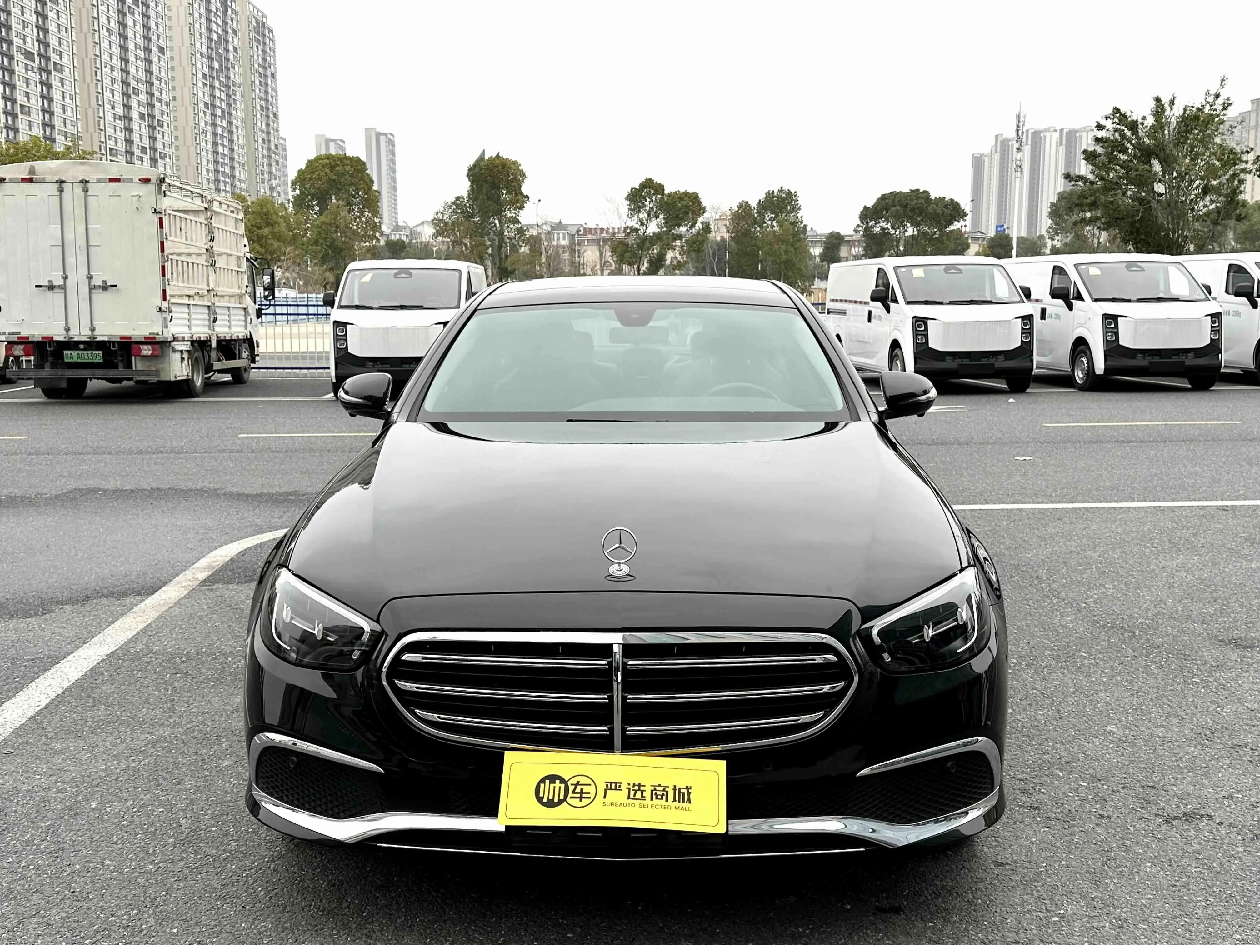 Mercedes-Benz E-Class  из Китая