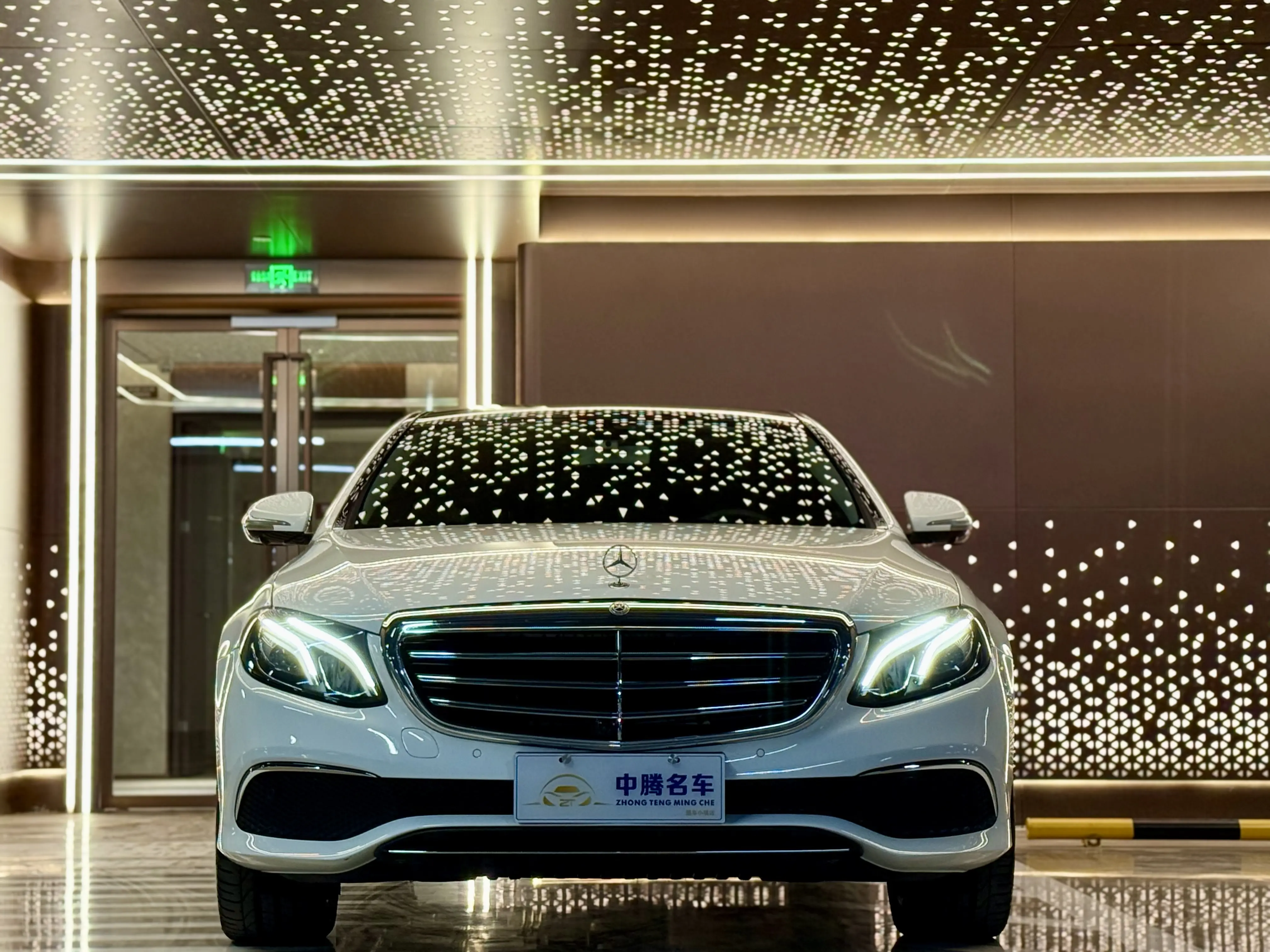 Mercedes-Benz E-Class  из Китая