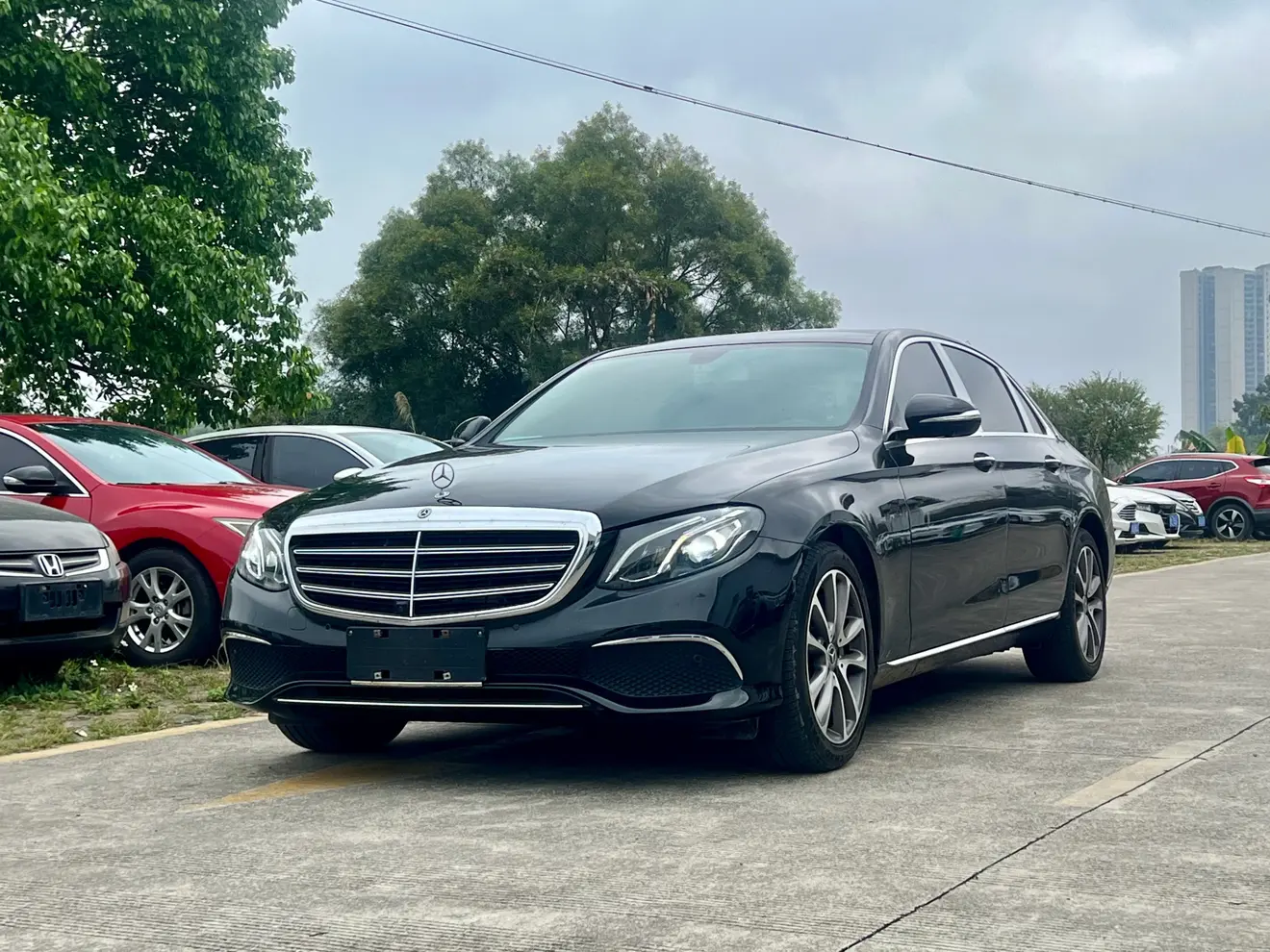 Mercedes-Benz E-Class  из Китая