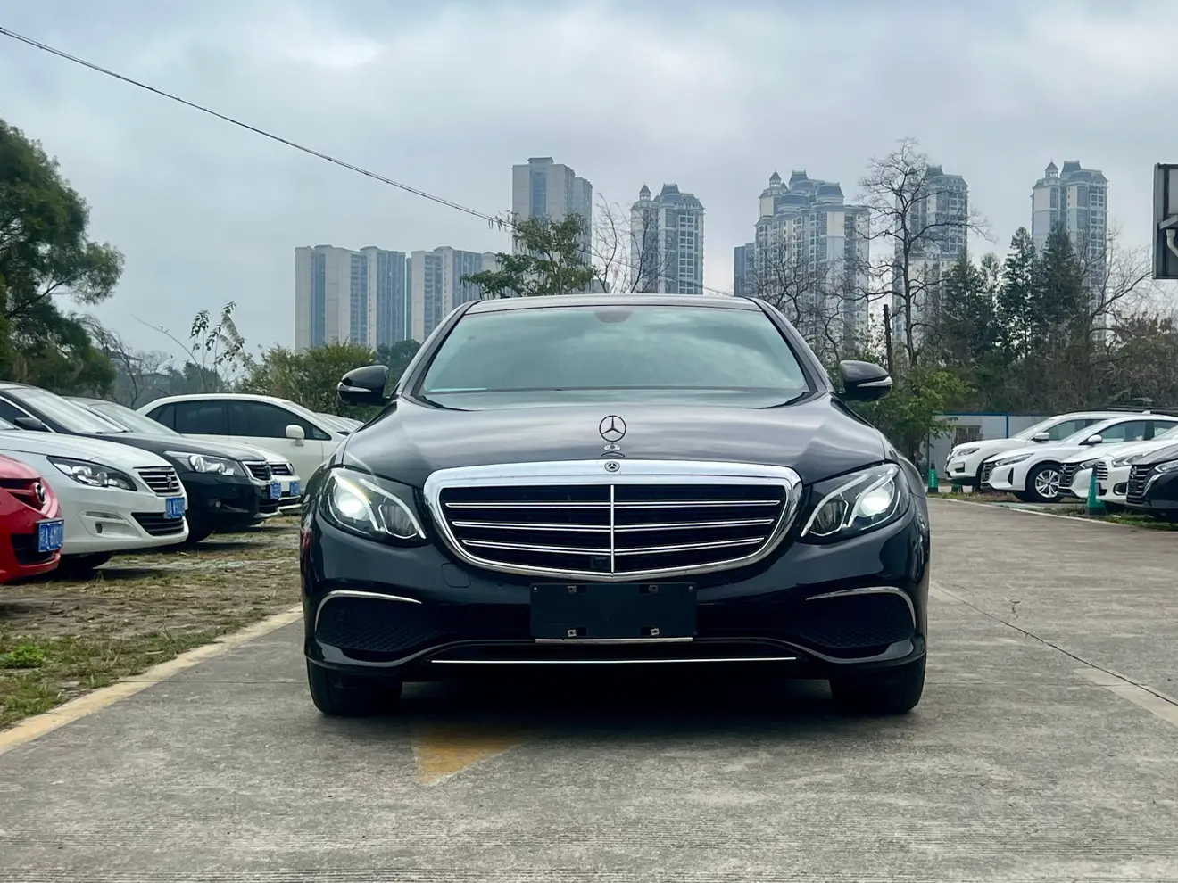 Mercedes-Benz E-Class  из Китая