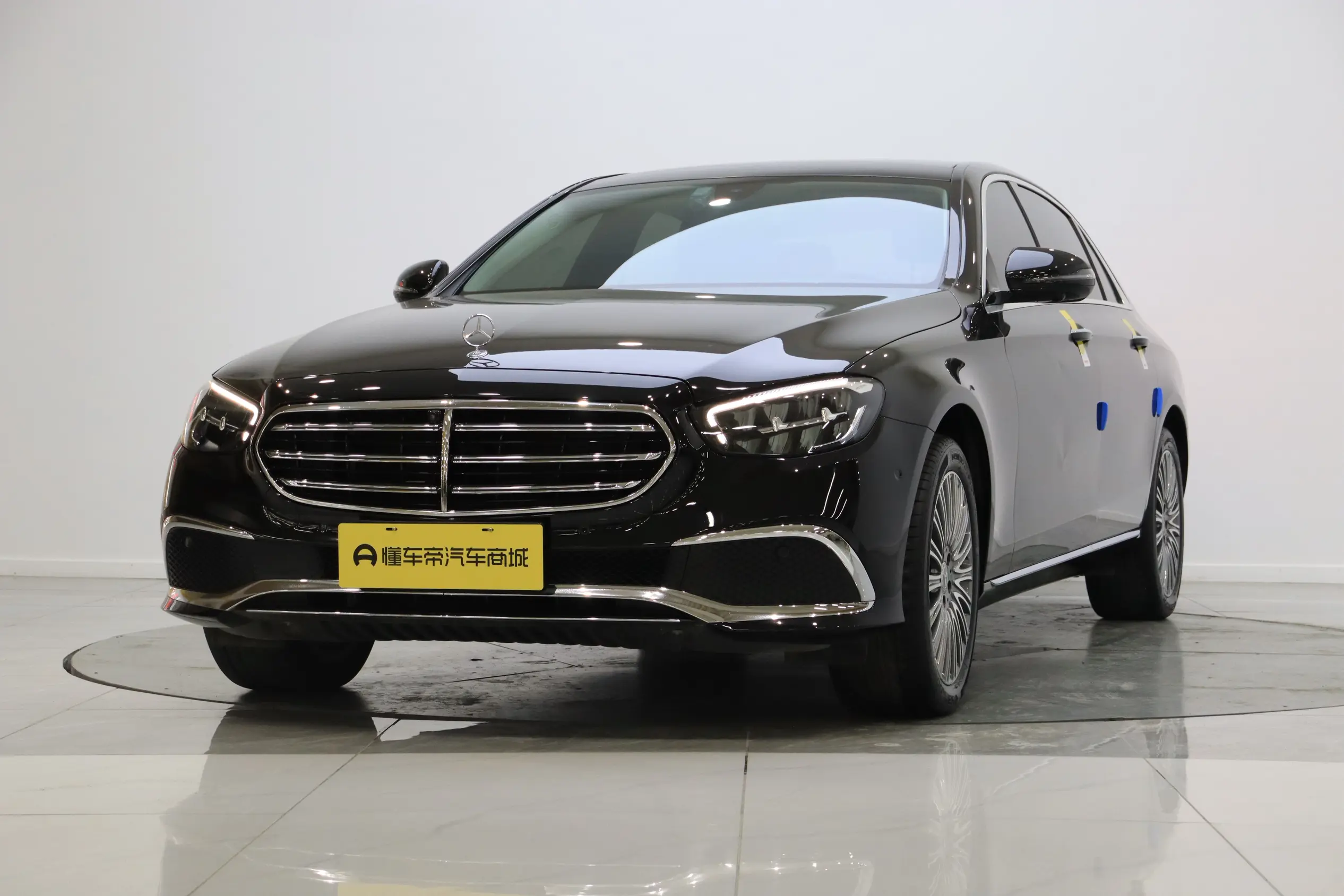 Mercedes-Benz E-Class  из Китая