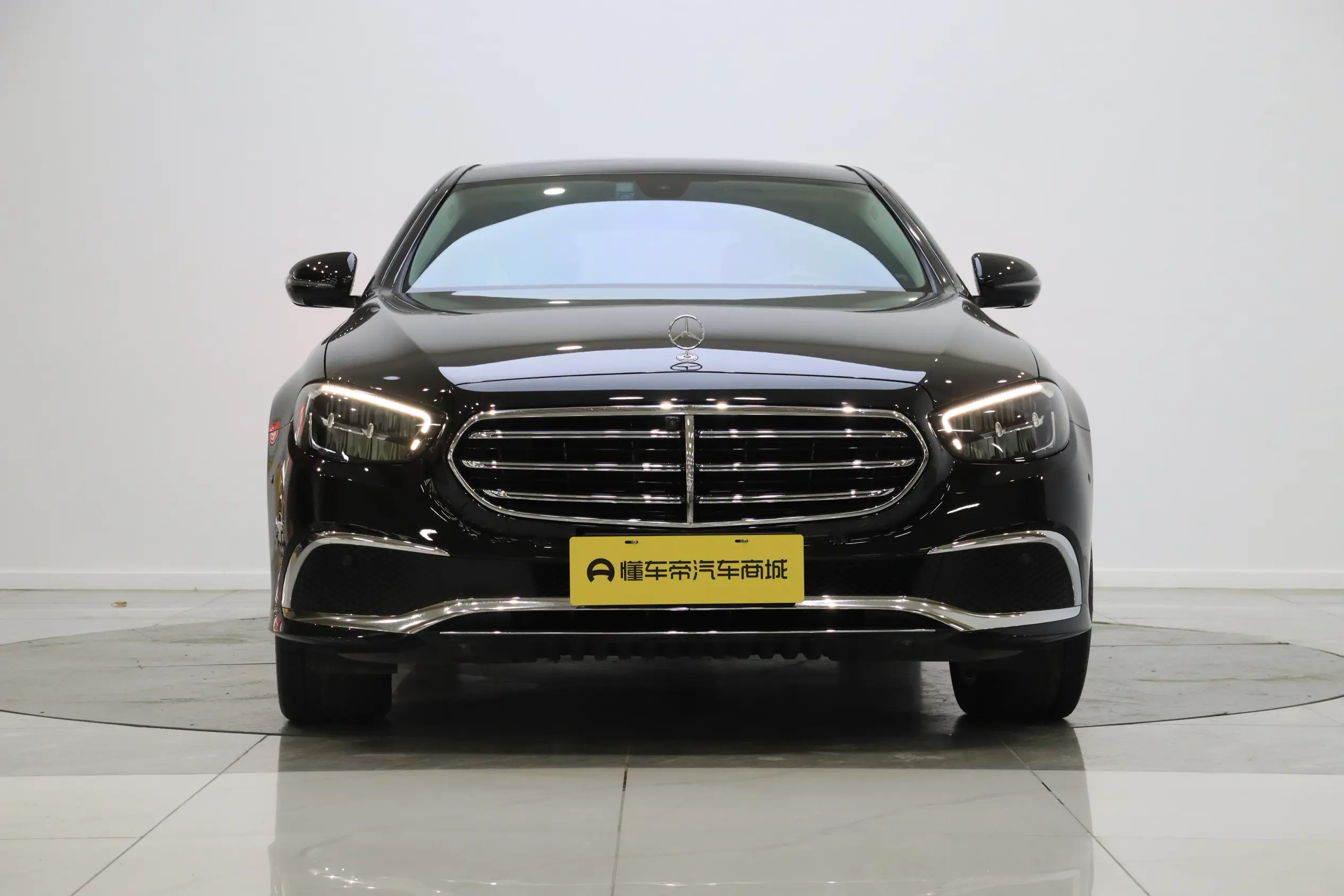 Mercedes-Benz E-Class  из Китая