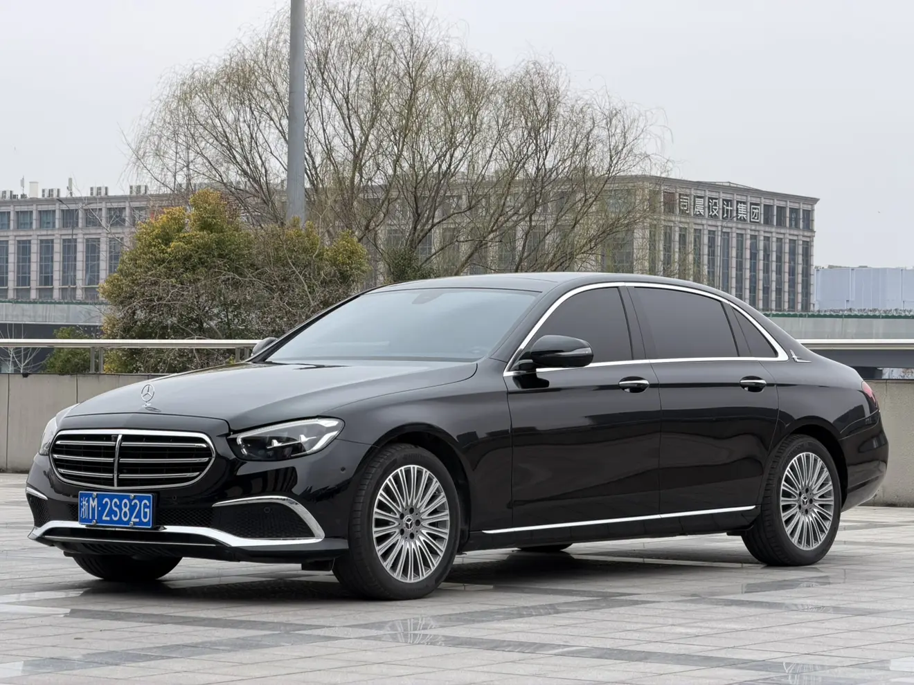 Mercedes-Benz E-Class  из Китая