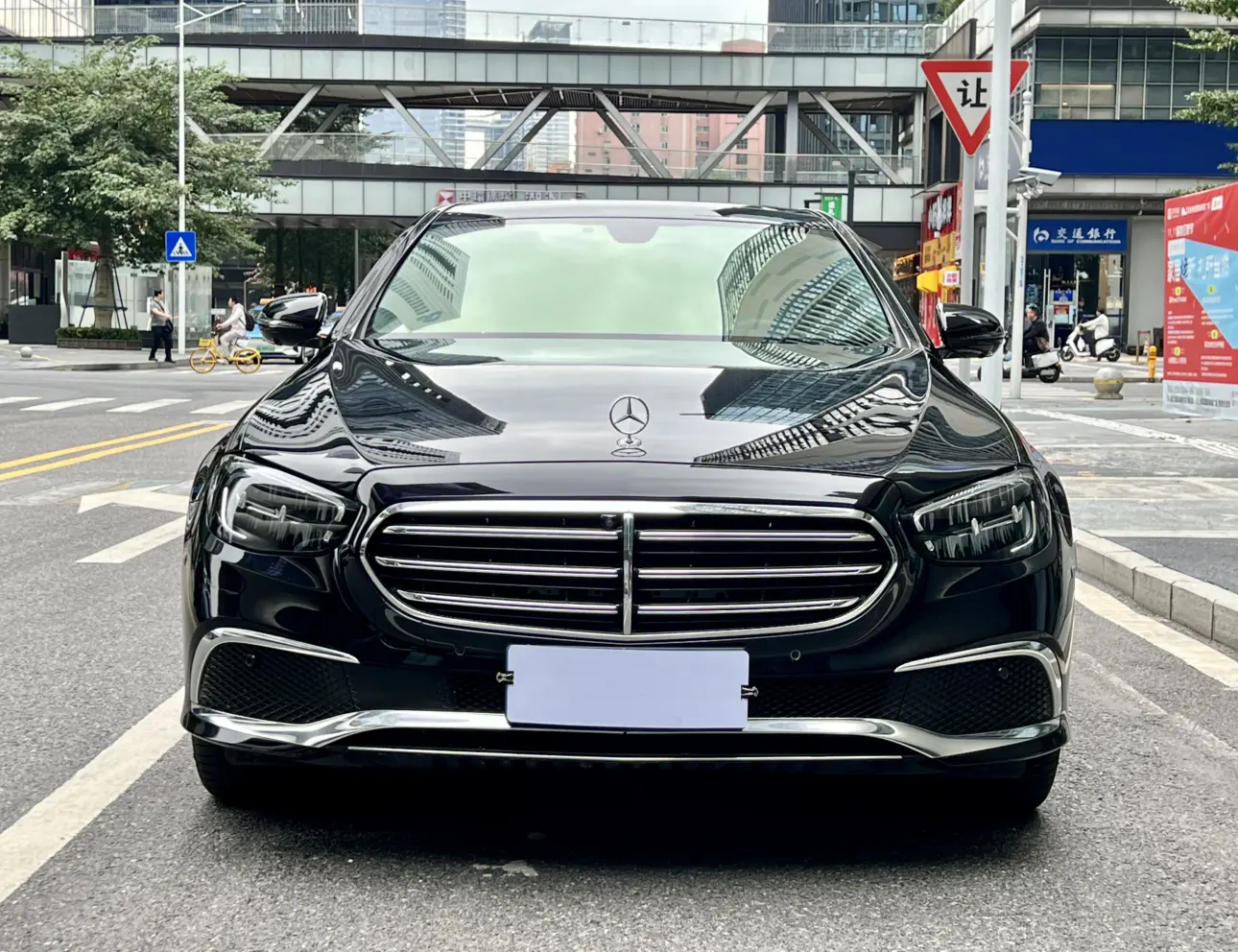 Mercedes-Benz E-Class  из Китая