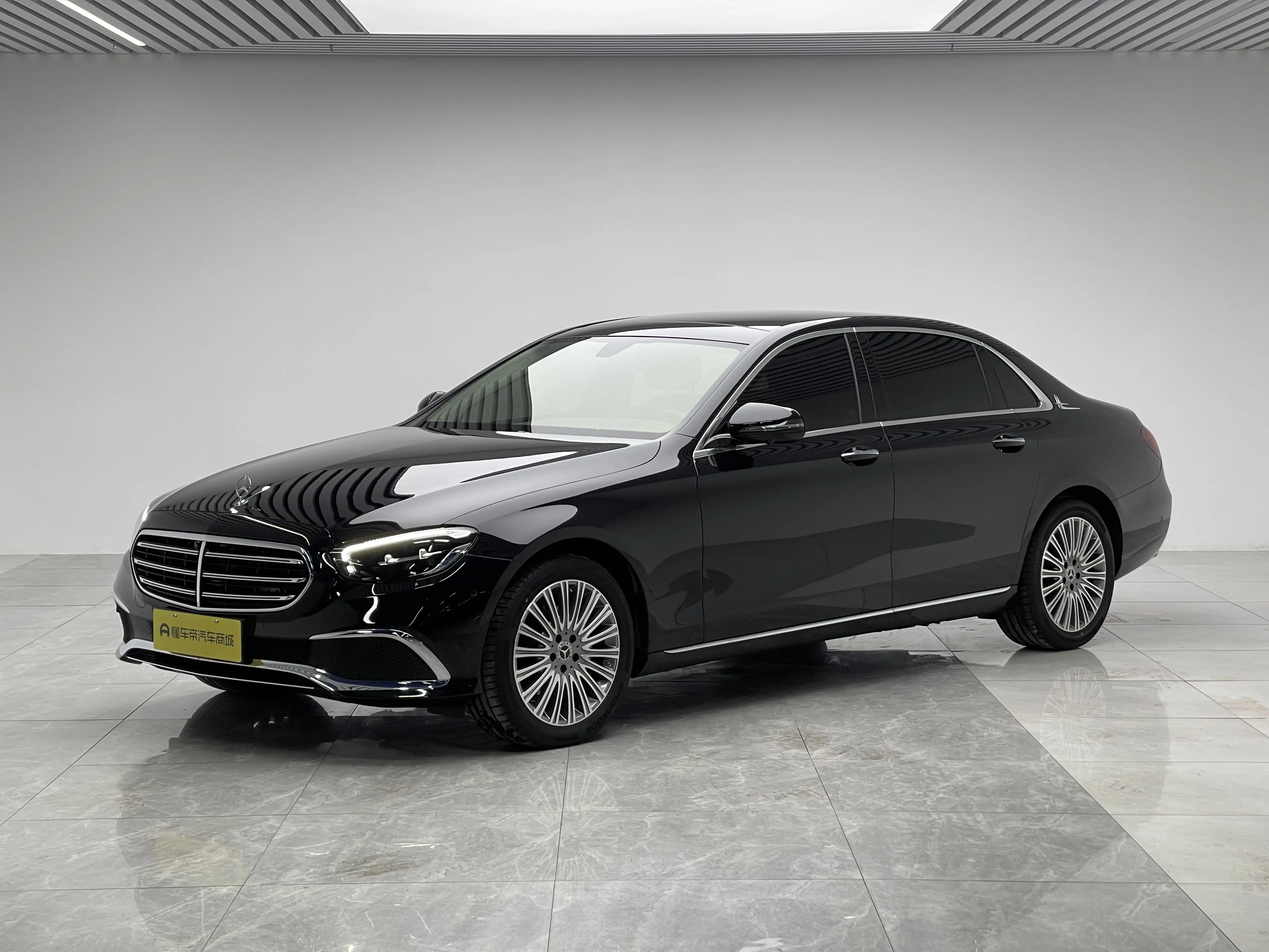 Mercedes-Benz E-Class  из Китая