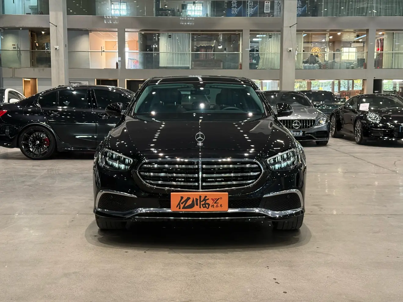 Mercedes-Benz E-Class  из Китая