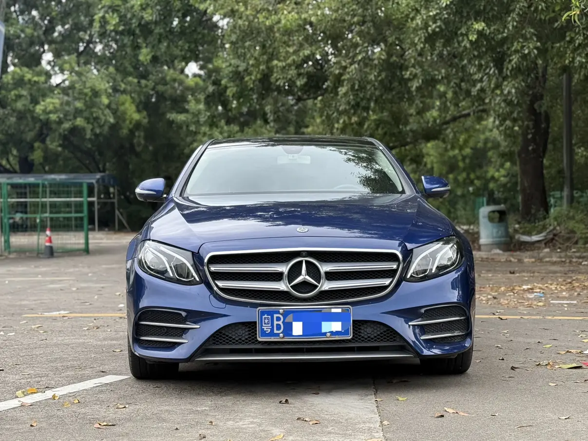 Mercedes-Benz E-Class  из Китая
