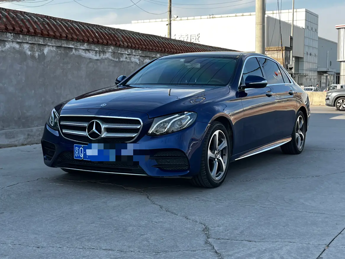 Mercedes-Benz E-Class  из Китая
