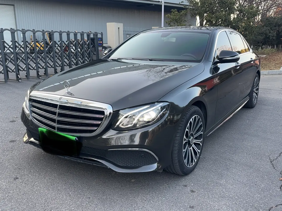 Mercedes-Benz E-Class  из Китая