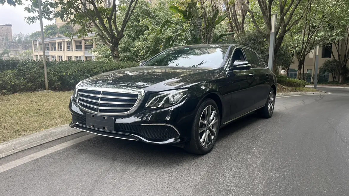 Mercedes-Benz E-Class  из Китая