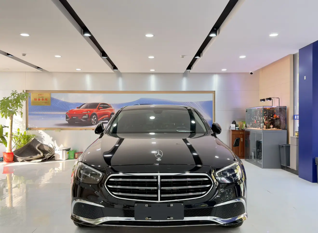 Mercedes-Benz E-Class  из Китая