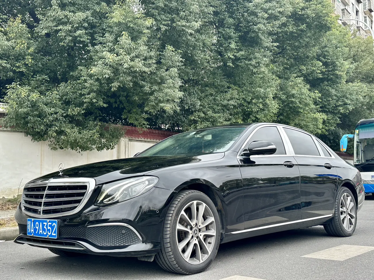 Mercedes-Benz E-Class  из Китая