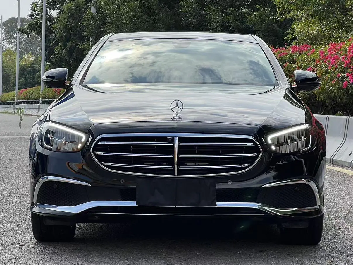 Mercedes-Benz E-Class  из Китая