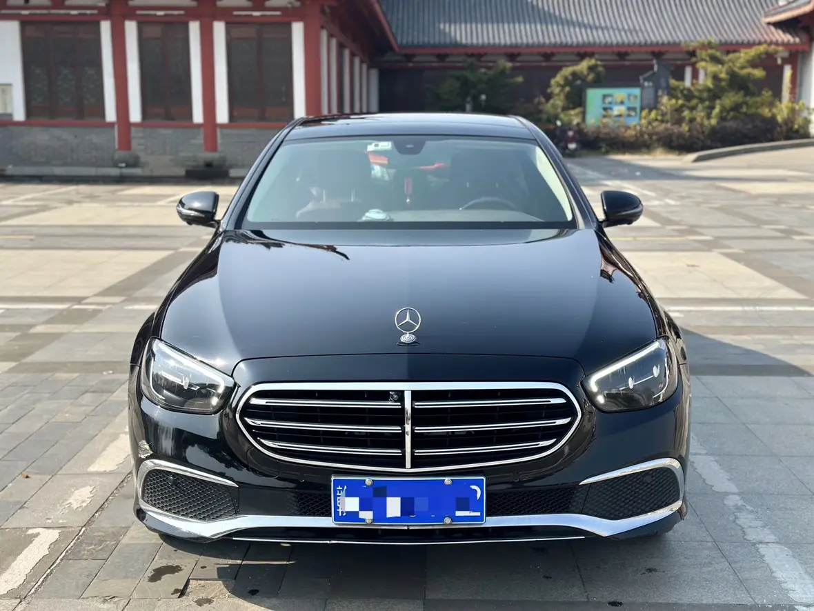 Mercedes-Benz E-Class  из Китая