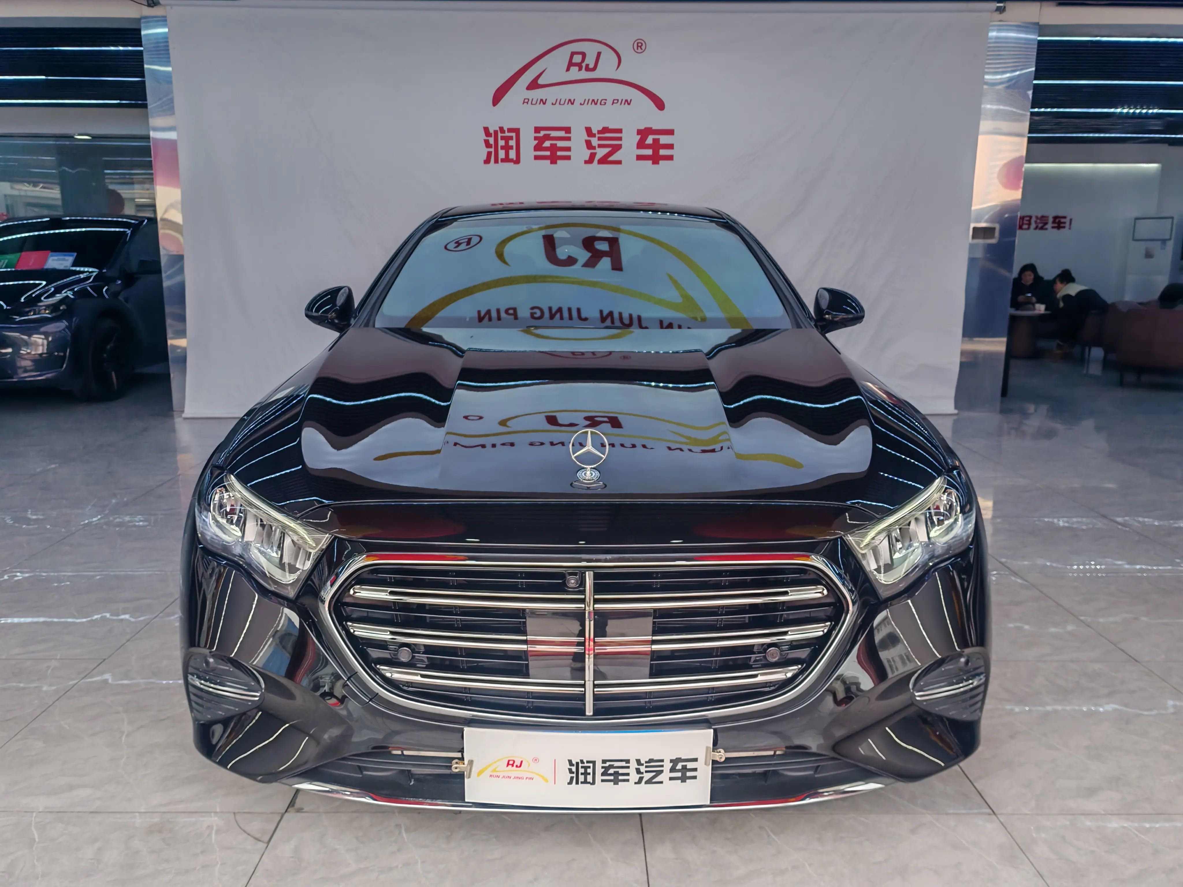 Mercedes-Benz E-Class  из Китая