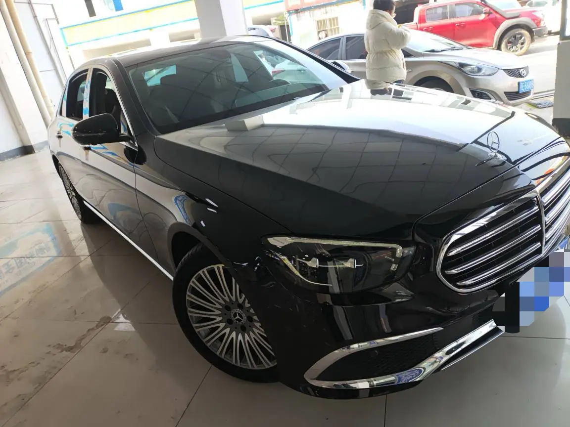Mercedes-Benz E-Class  из Китая