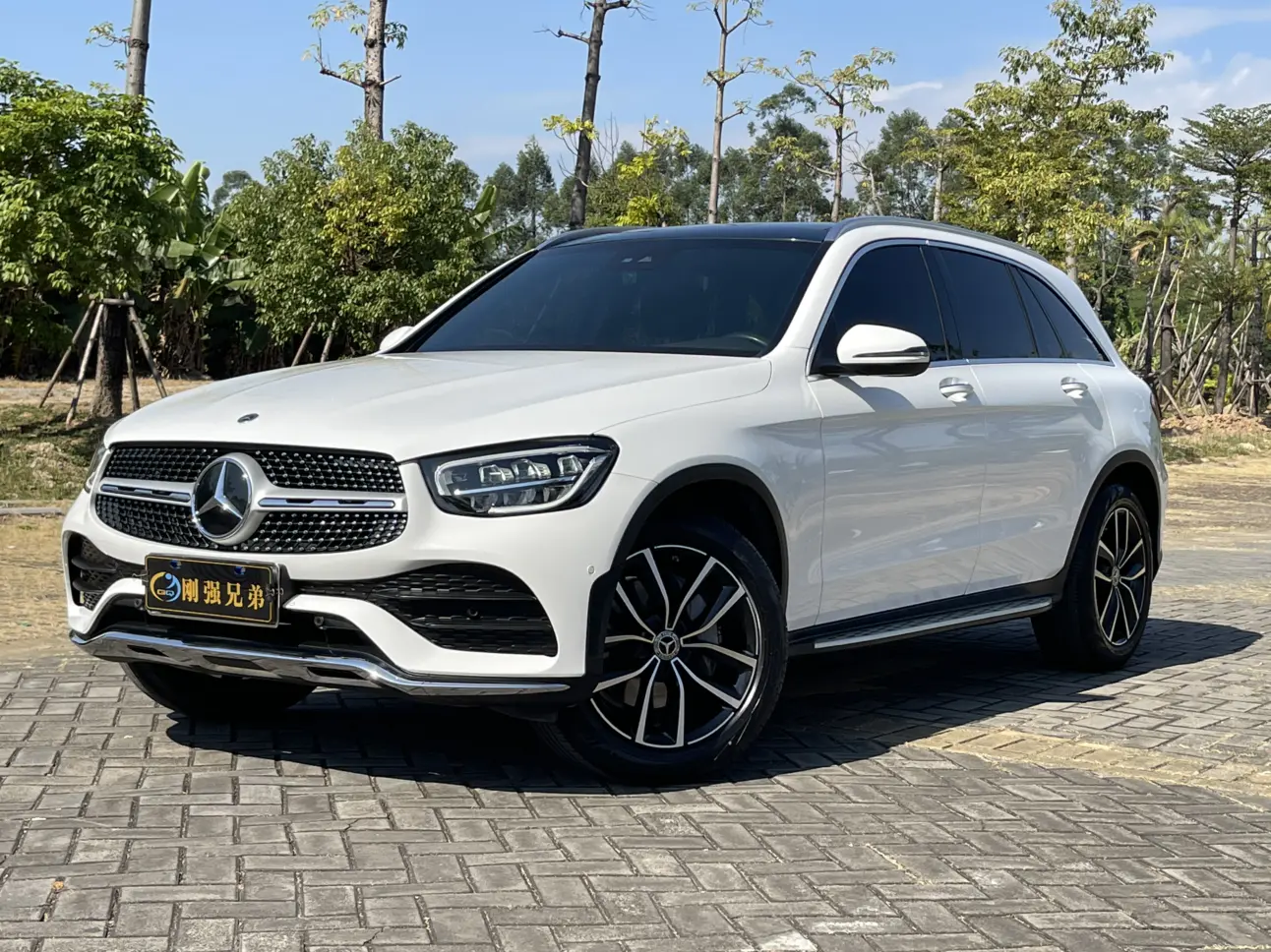 Mercedes-Benz GLC  из Китая