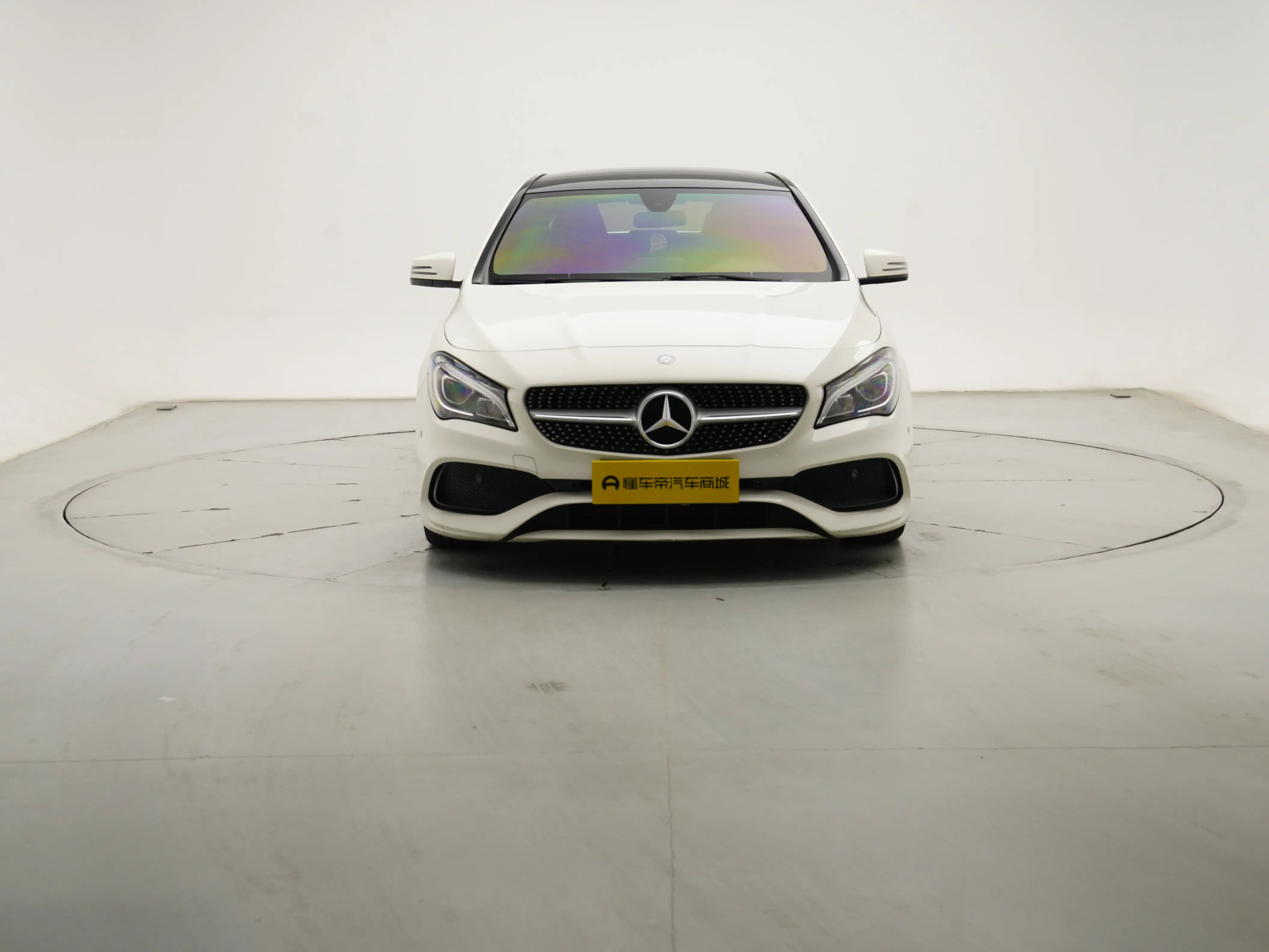 Mercedes-Benz CLA (Imported)  из Китая