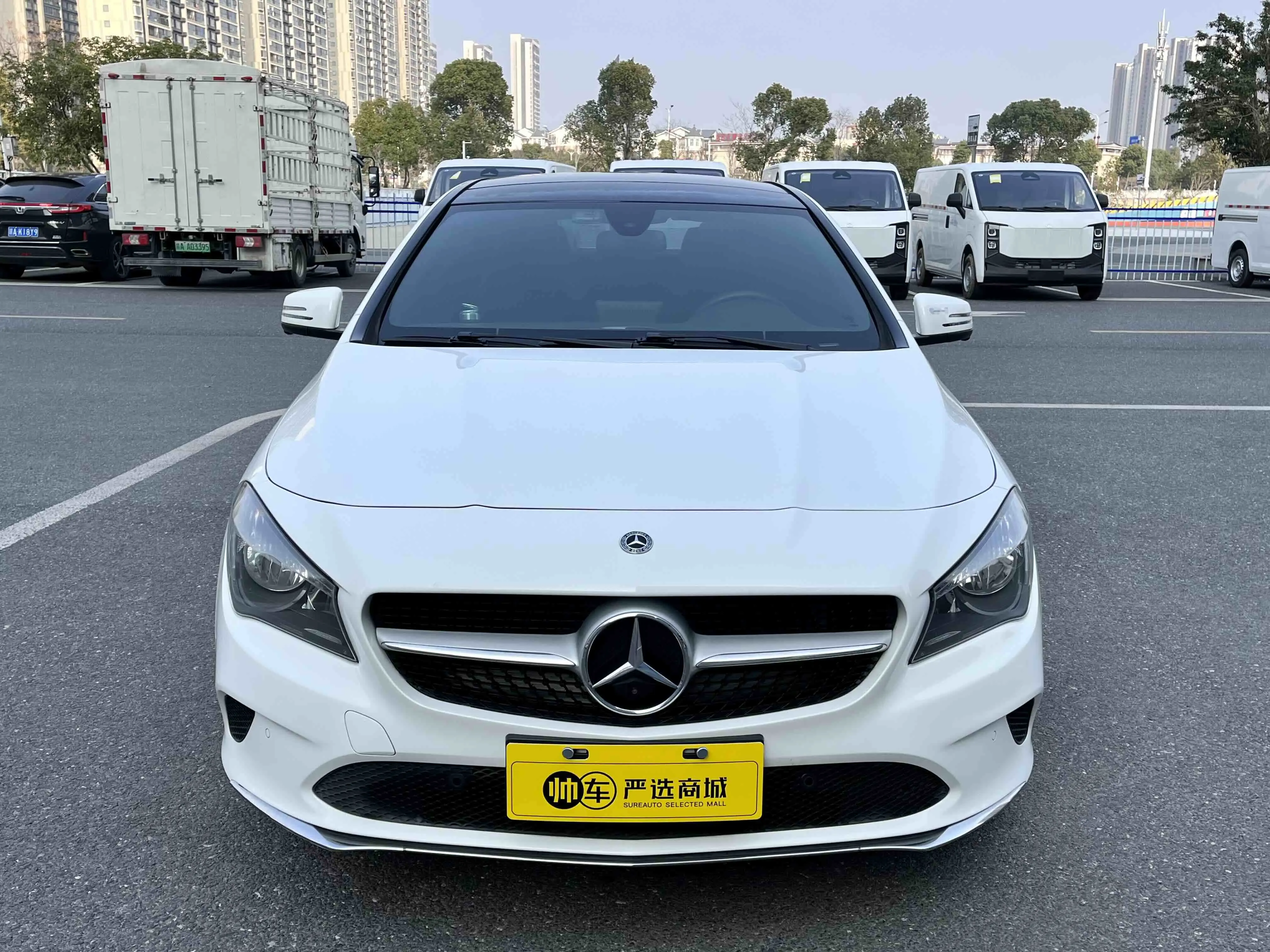 Mercedes-Benz CLA (Imported)  из Китая