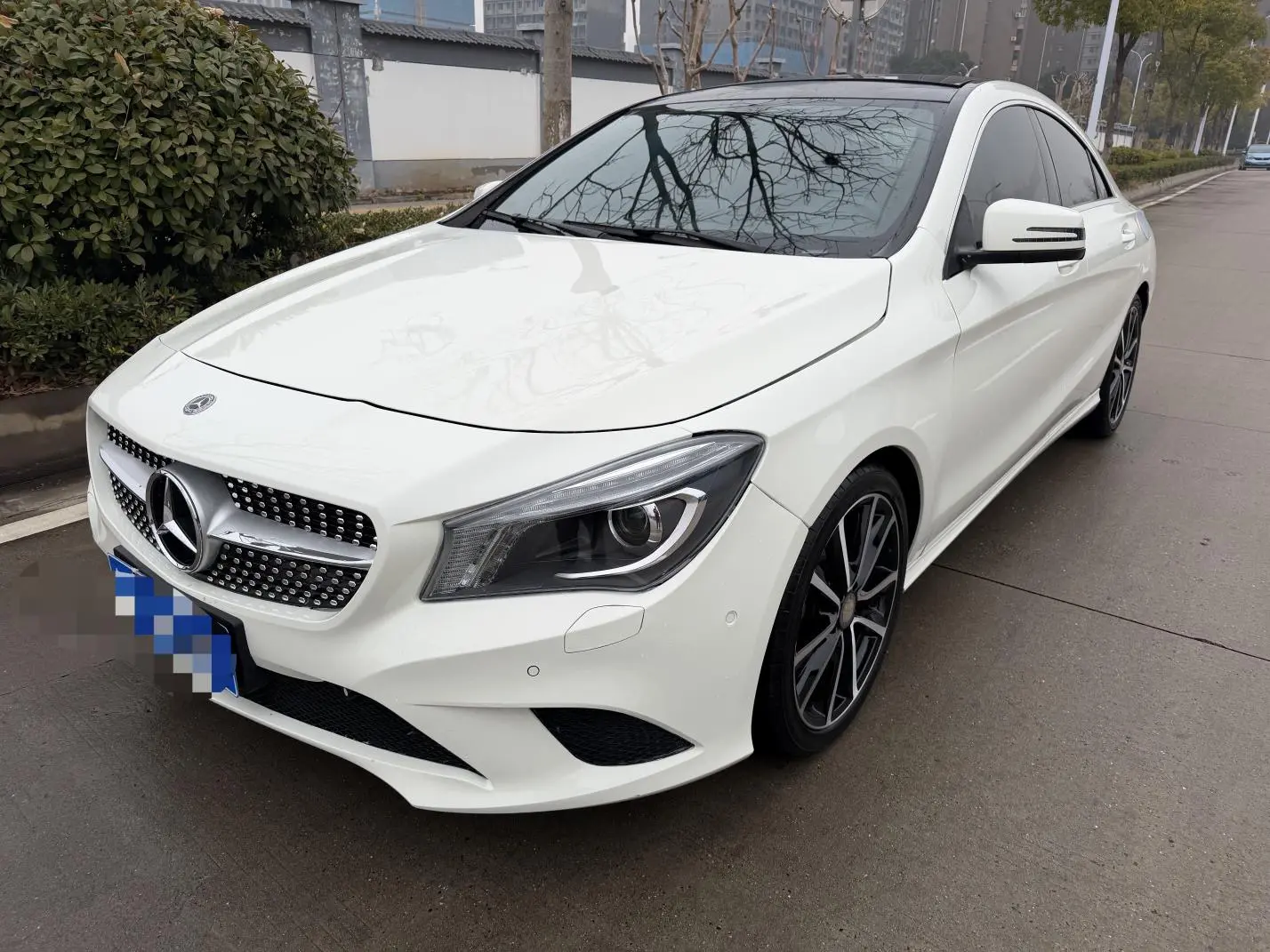 Mercedes-Benz CLA (Imported)  из Китая