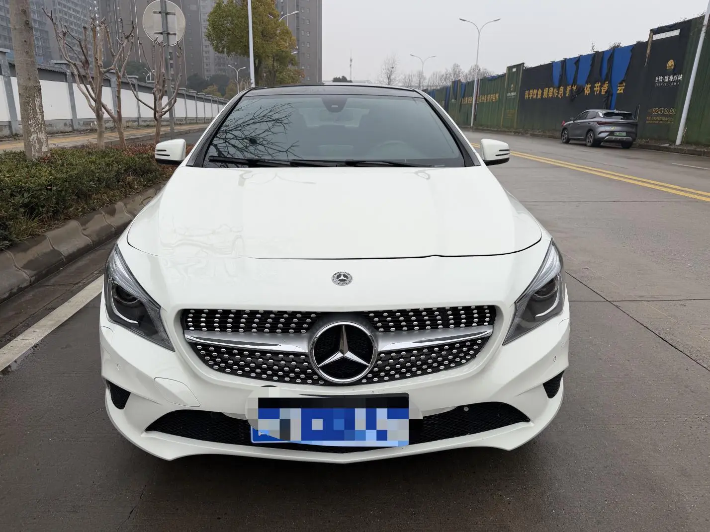 Mercedes-Benz CLA (Imported)  из Китая