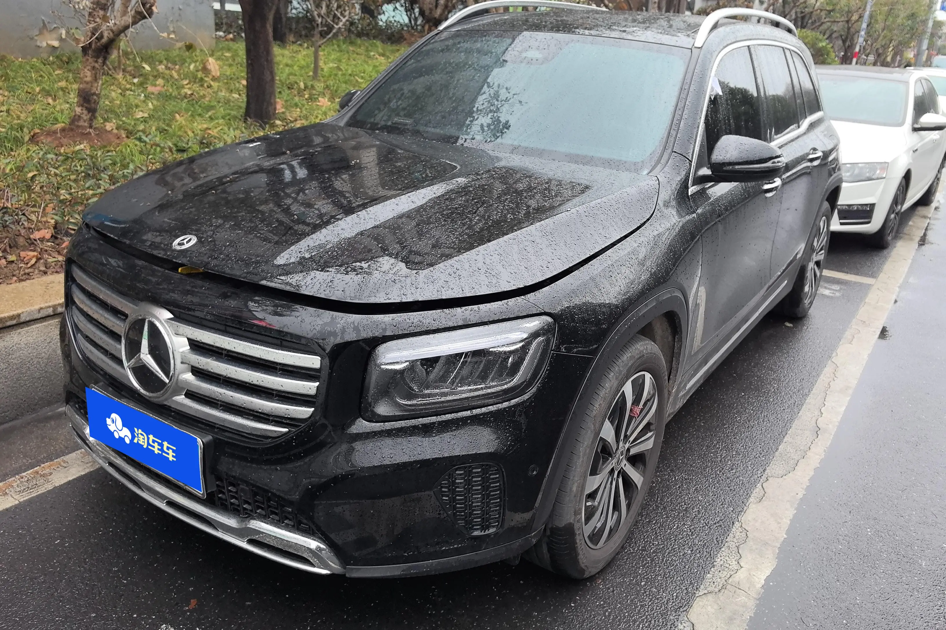 Mercedes-Benz GLB  из Китая
