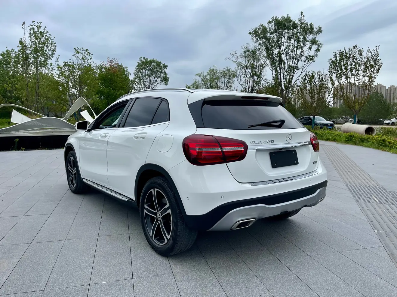 Mercedes-Benz GLA  из Китая