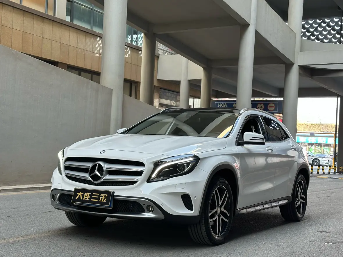 Mercedes-Benz GLA  из Китая