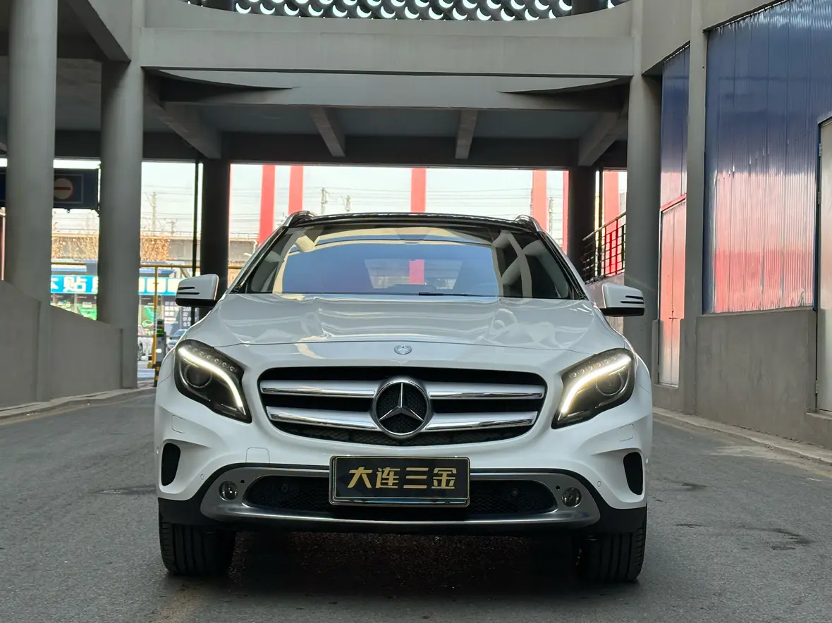 Mercedes-Benz GLA  из Китая