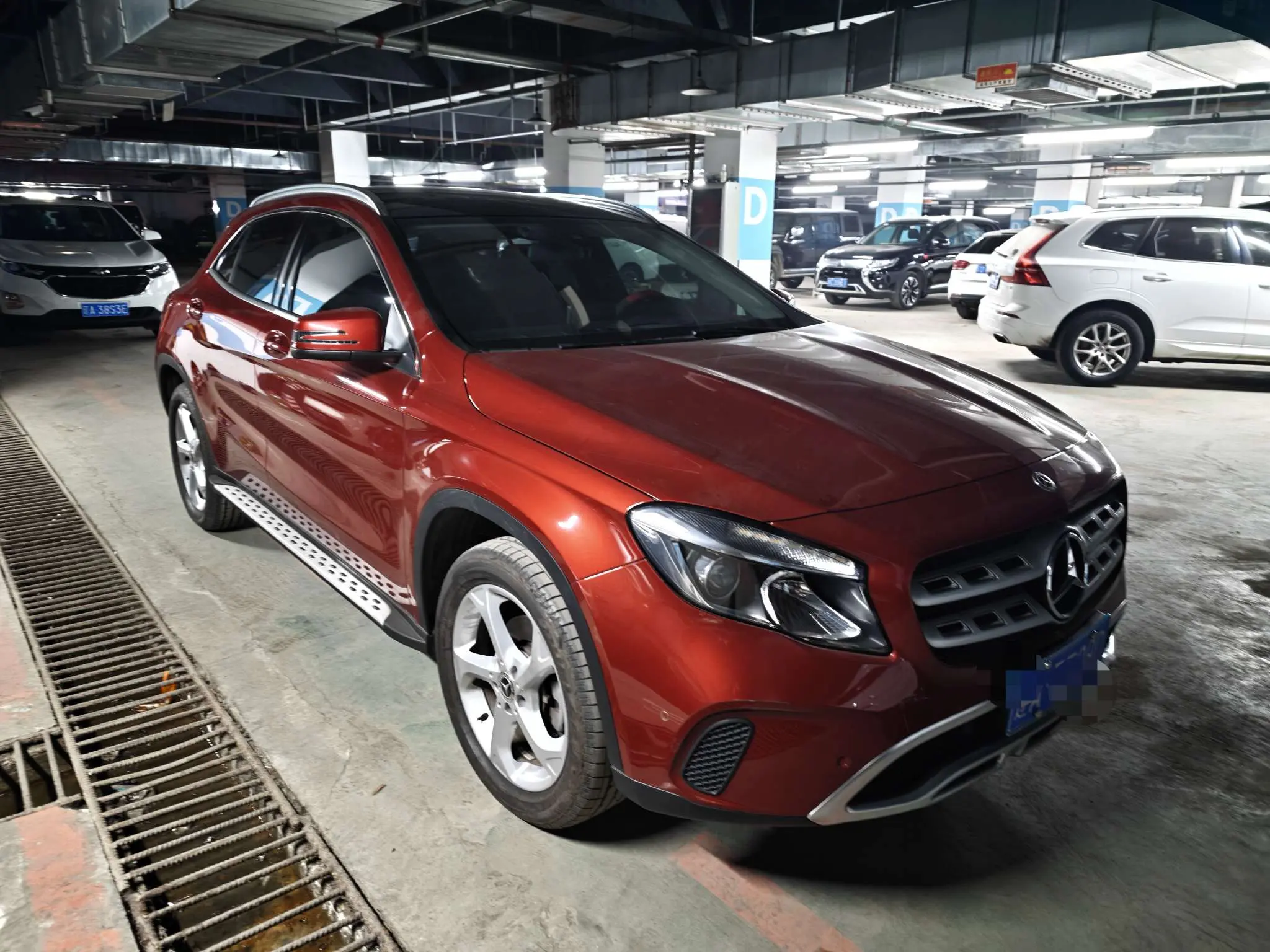 Mercedes-Benz GLA  из Китая
