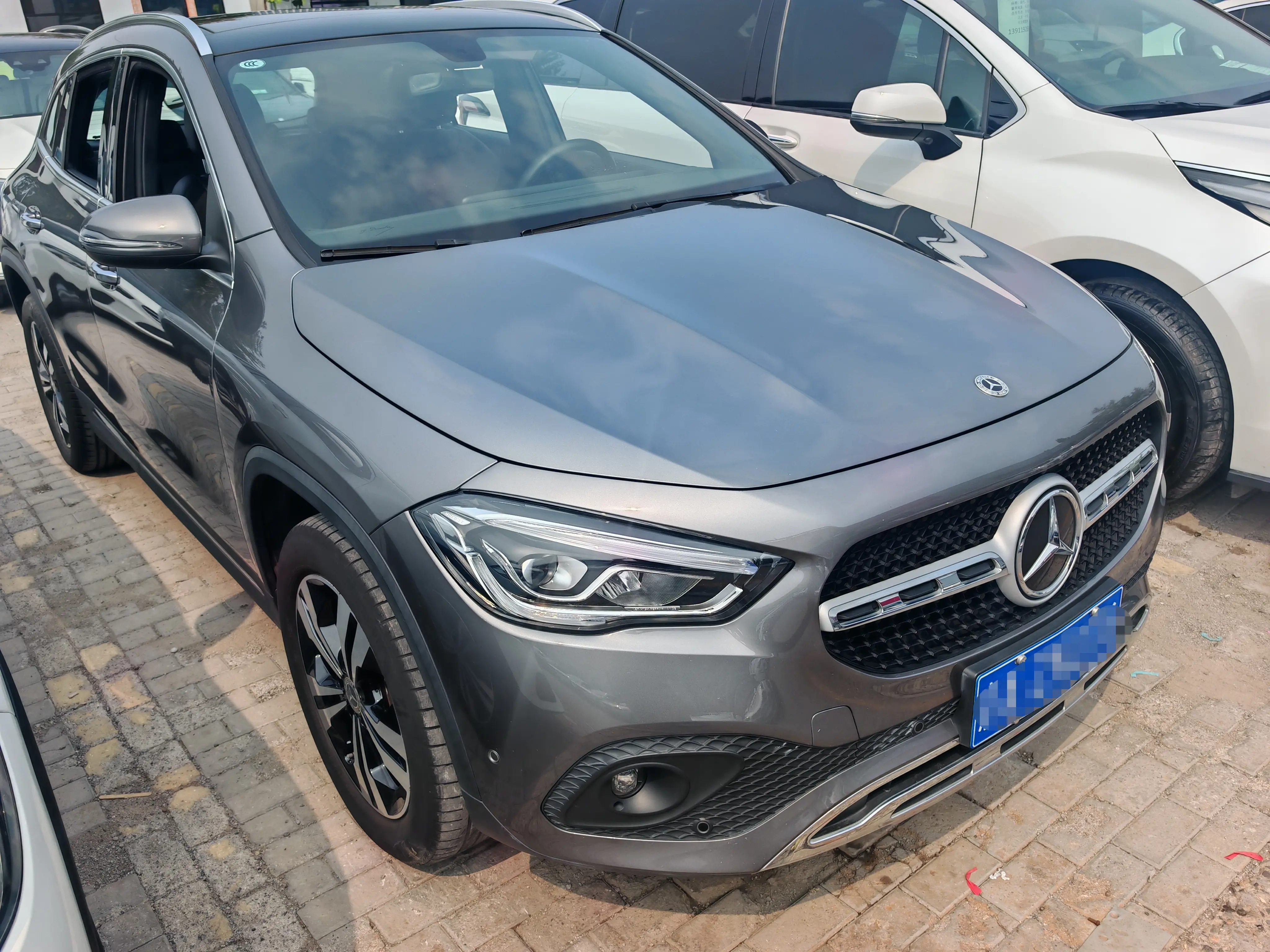 Mercedes-Benz GLA  из Китая