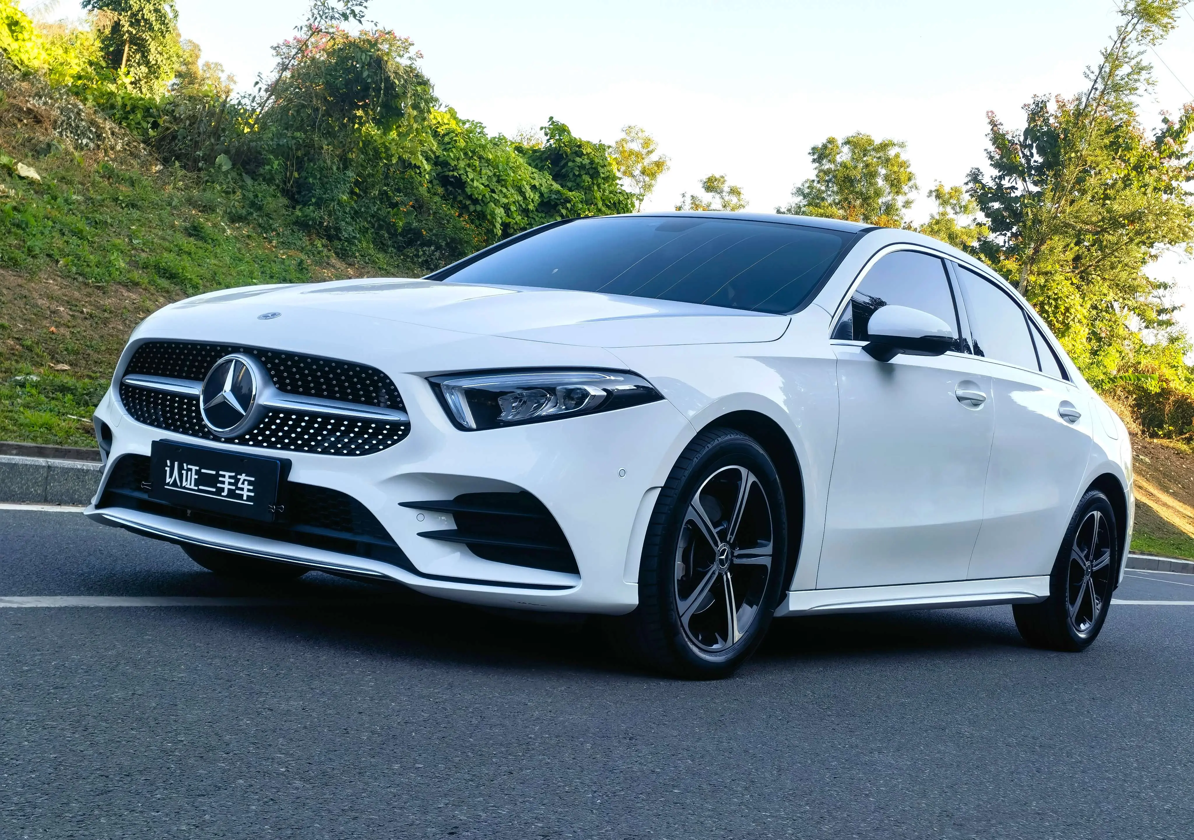 Mercedes-Benz Mercedes Benz A Class  из Китая