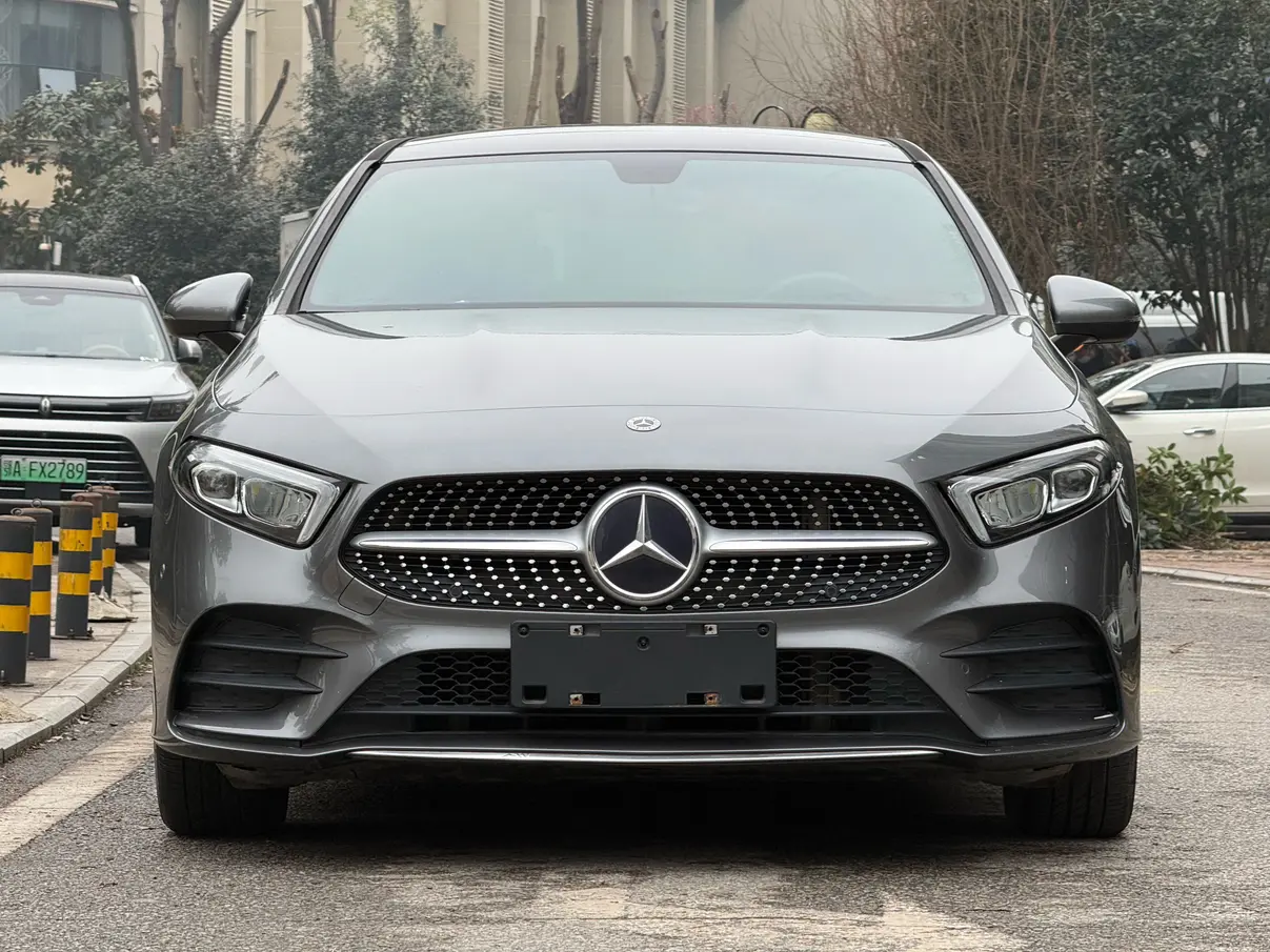 Mercedes-Benz Mercedes Benz A Class  из Китая