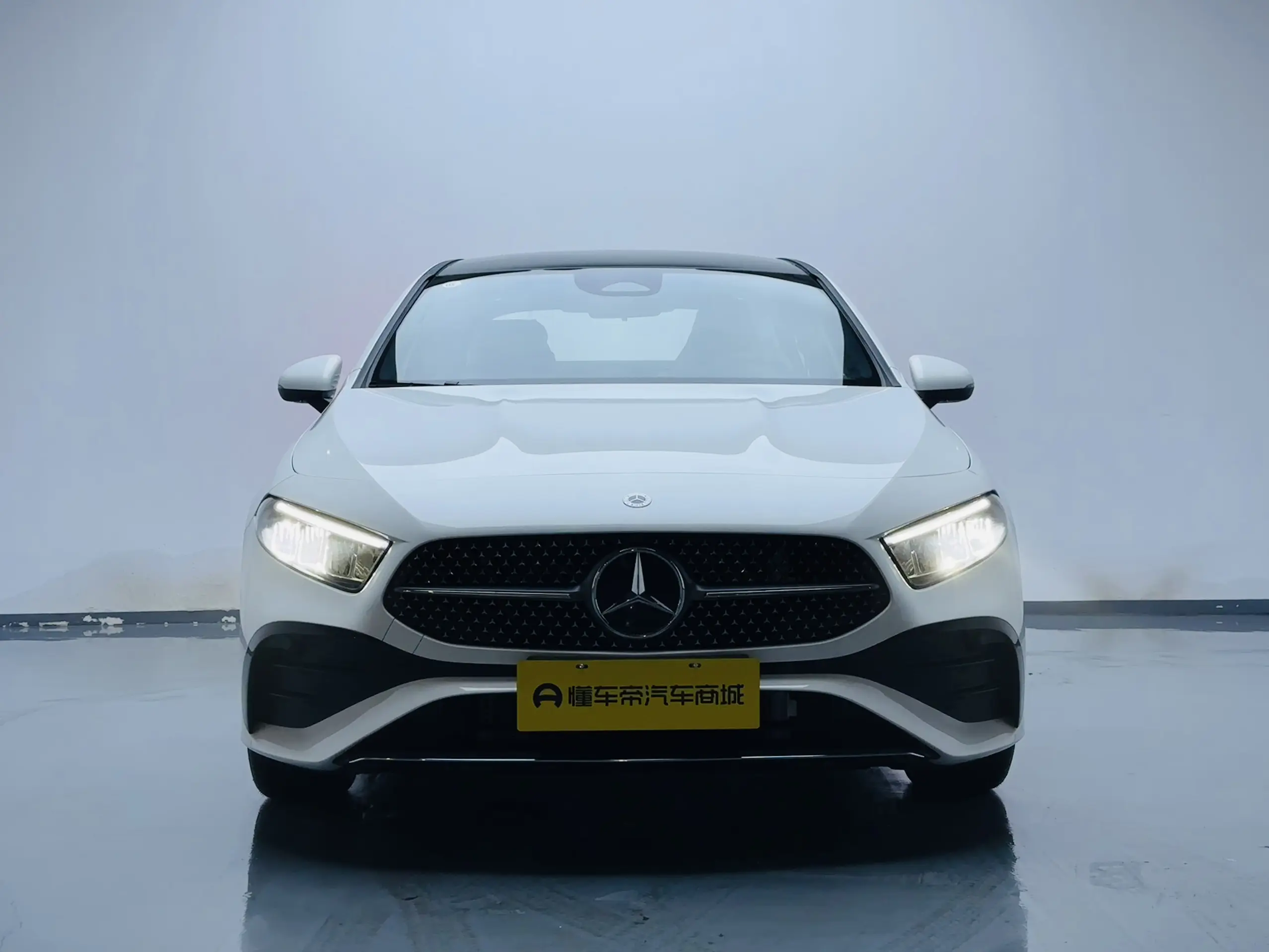 Mercedes-Benz Mercedes Benz A Class  из Китая