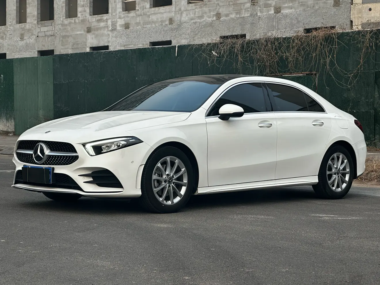 Mercedes-Benz Mercedes Benz A Class  из Китая