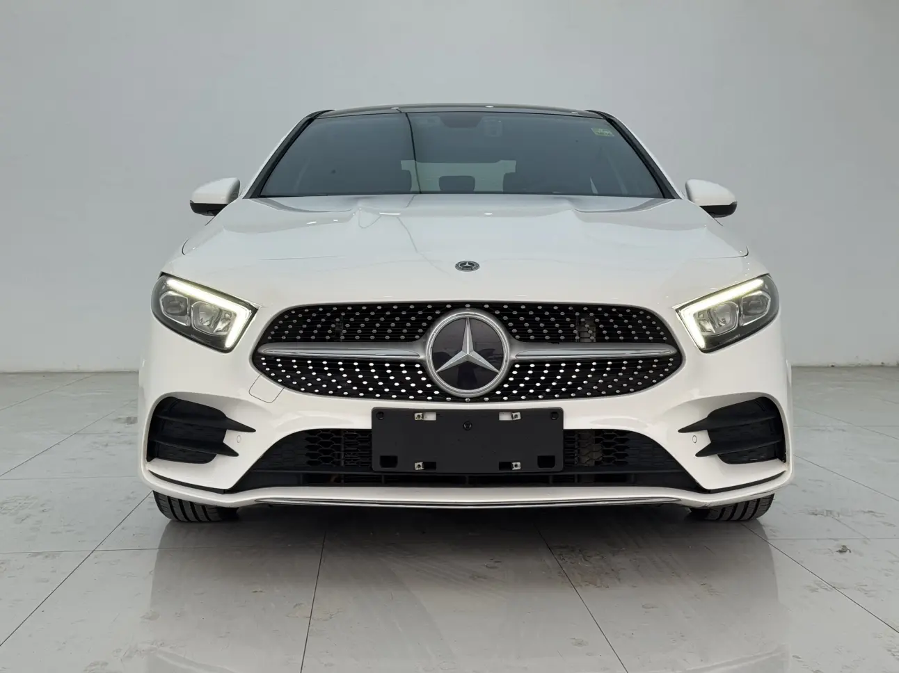 Mercedes-Benz Mercedes Benz A Class  из Китая