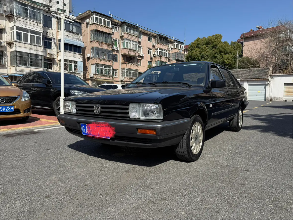 Volkswagen Santana Classic  из Китая