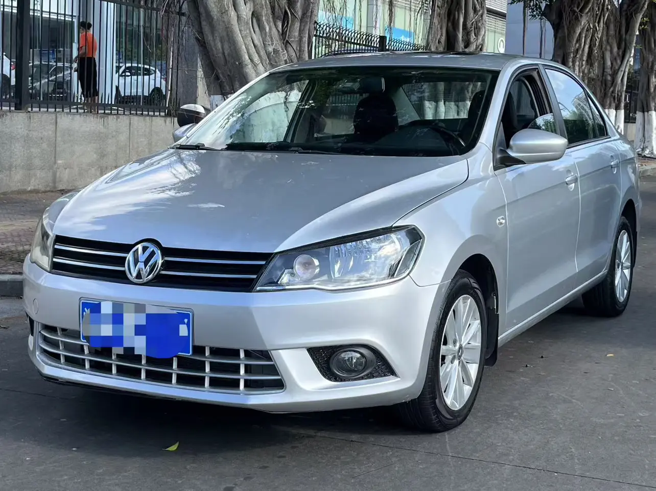 Volkswagen Jetta  из Китая