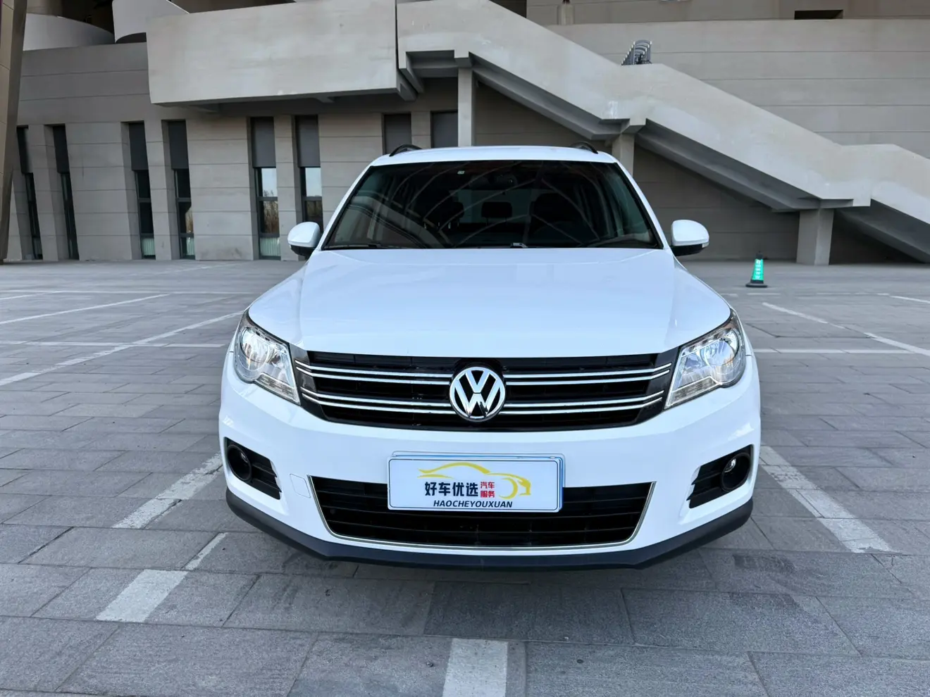 Volkswagen Tiguan (Tharu)  из Китая
