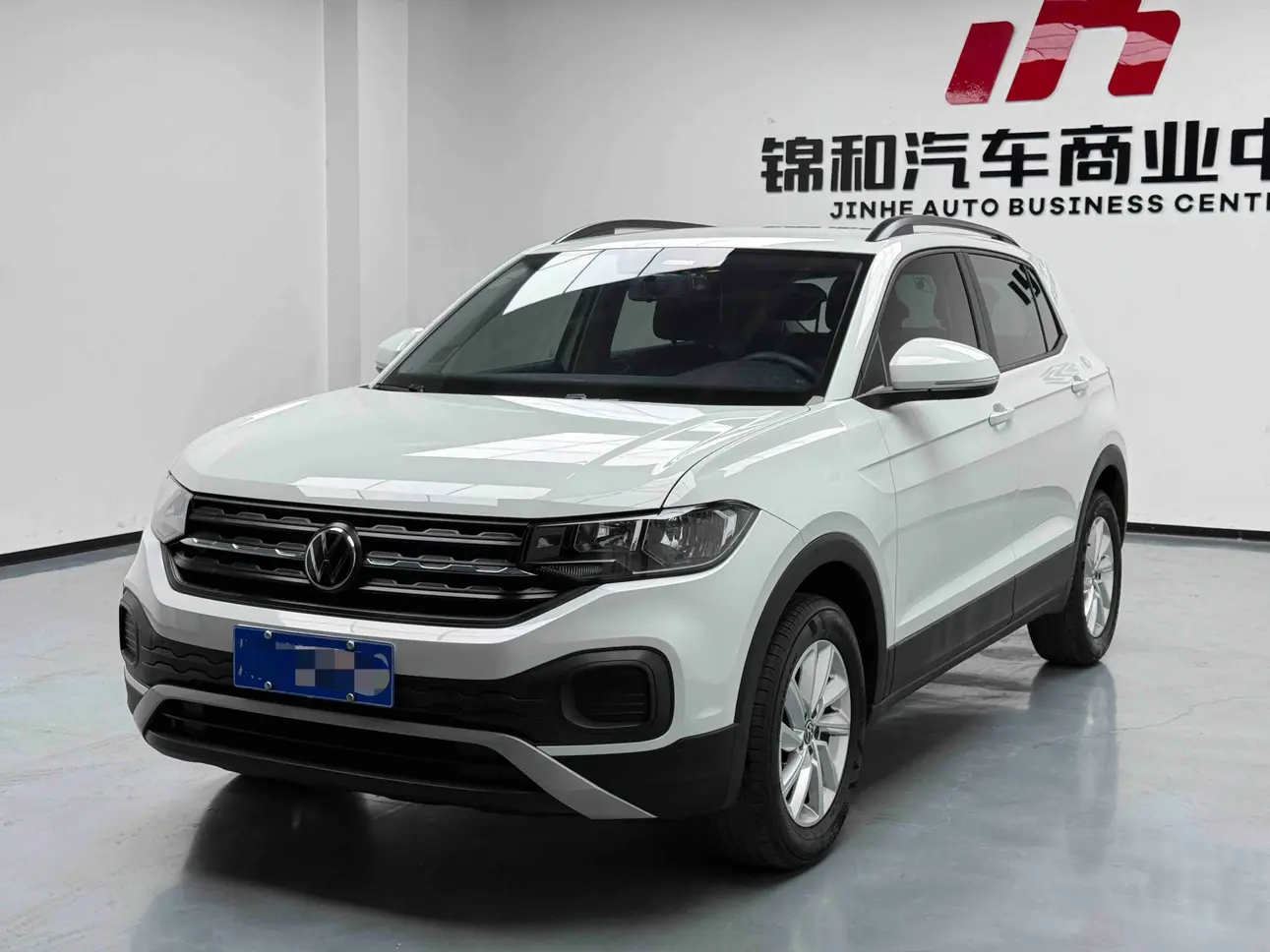 Volkswagen Explore the shadows  из Китая