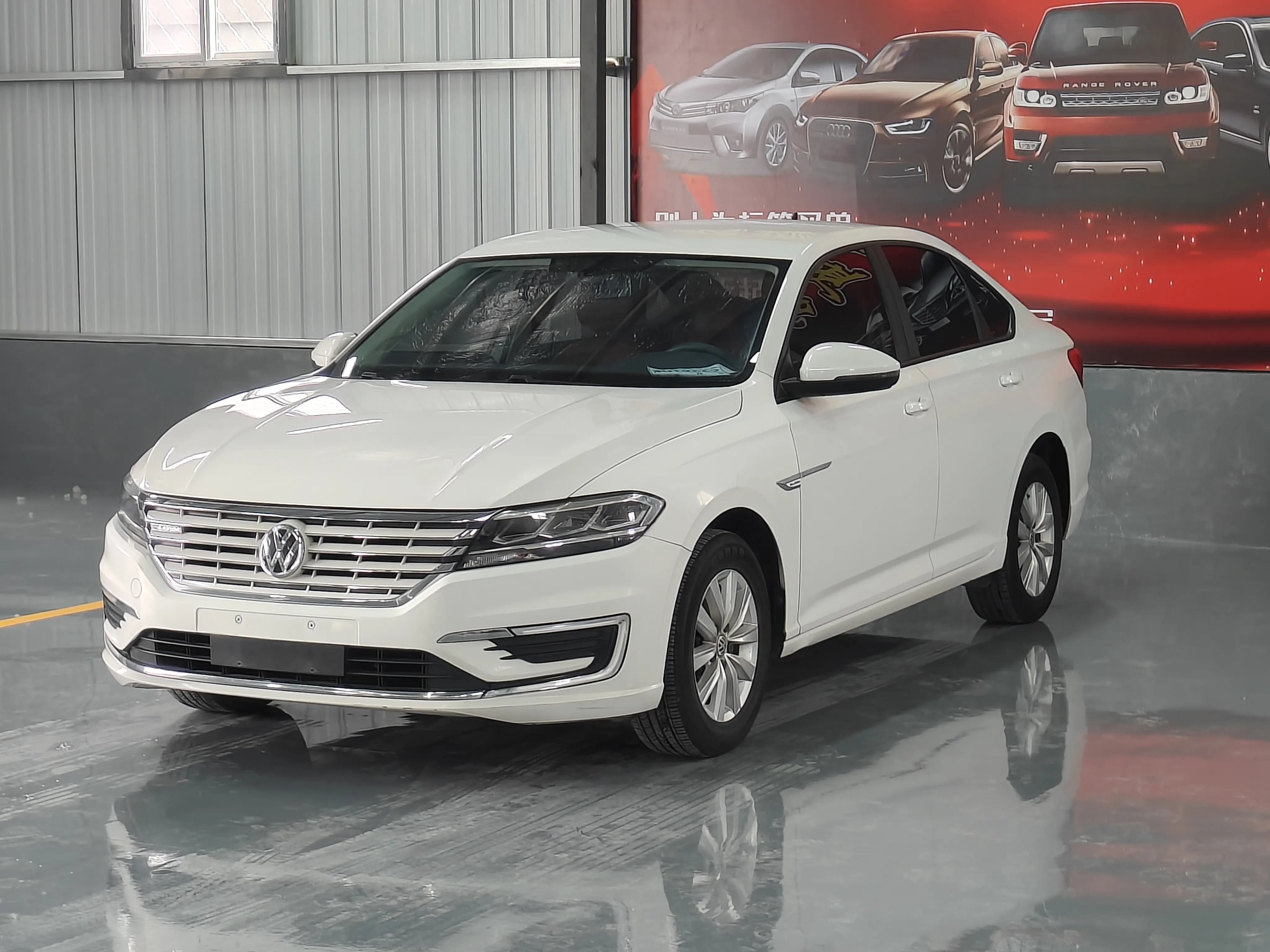 Volkswagen Lavida pure electric  из Китая