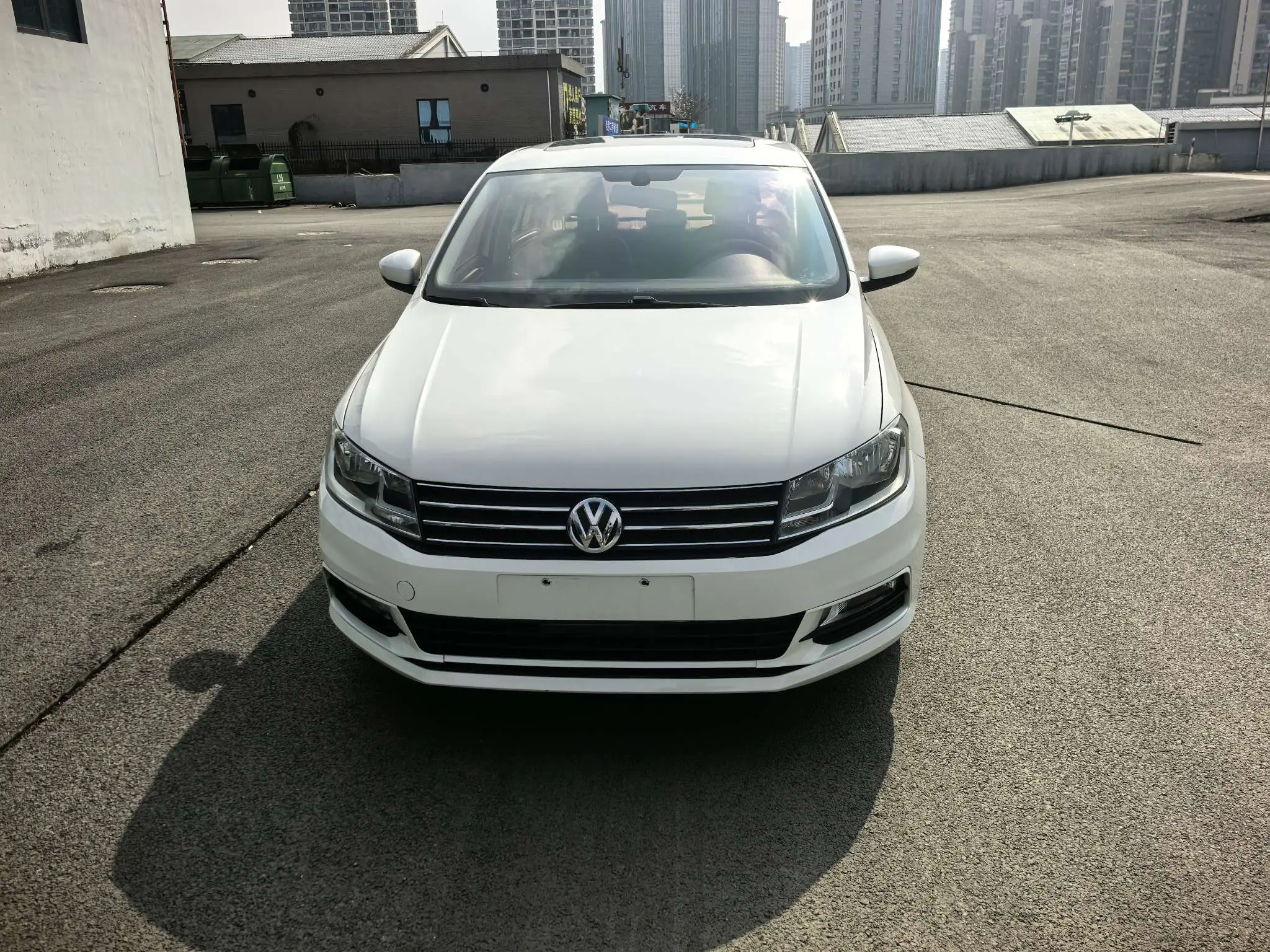 Volkswagen Santana  из Китая