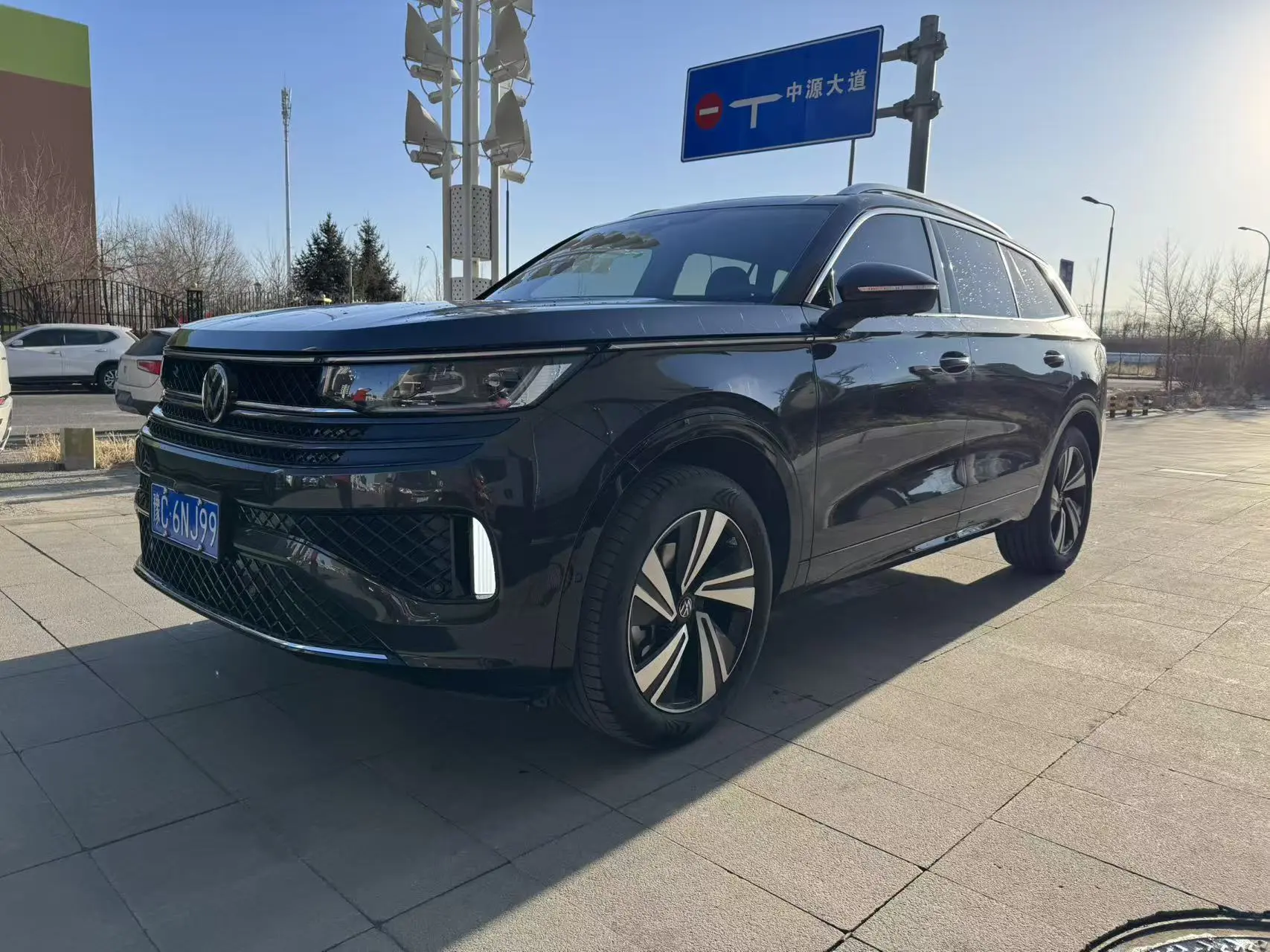 Volkswagen Patrol  из Китая