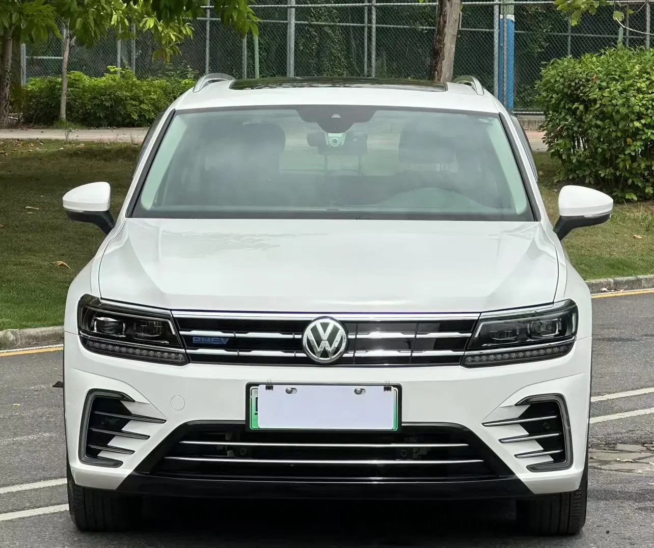Volkswagen Tiguan L PHEV  из Китая