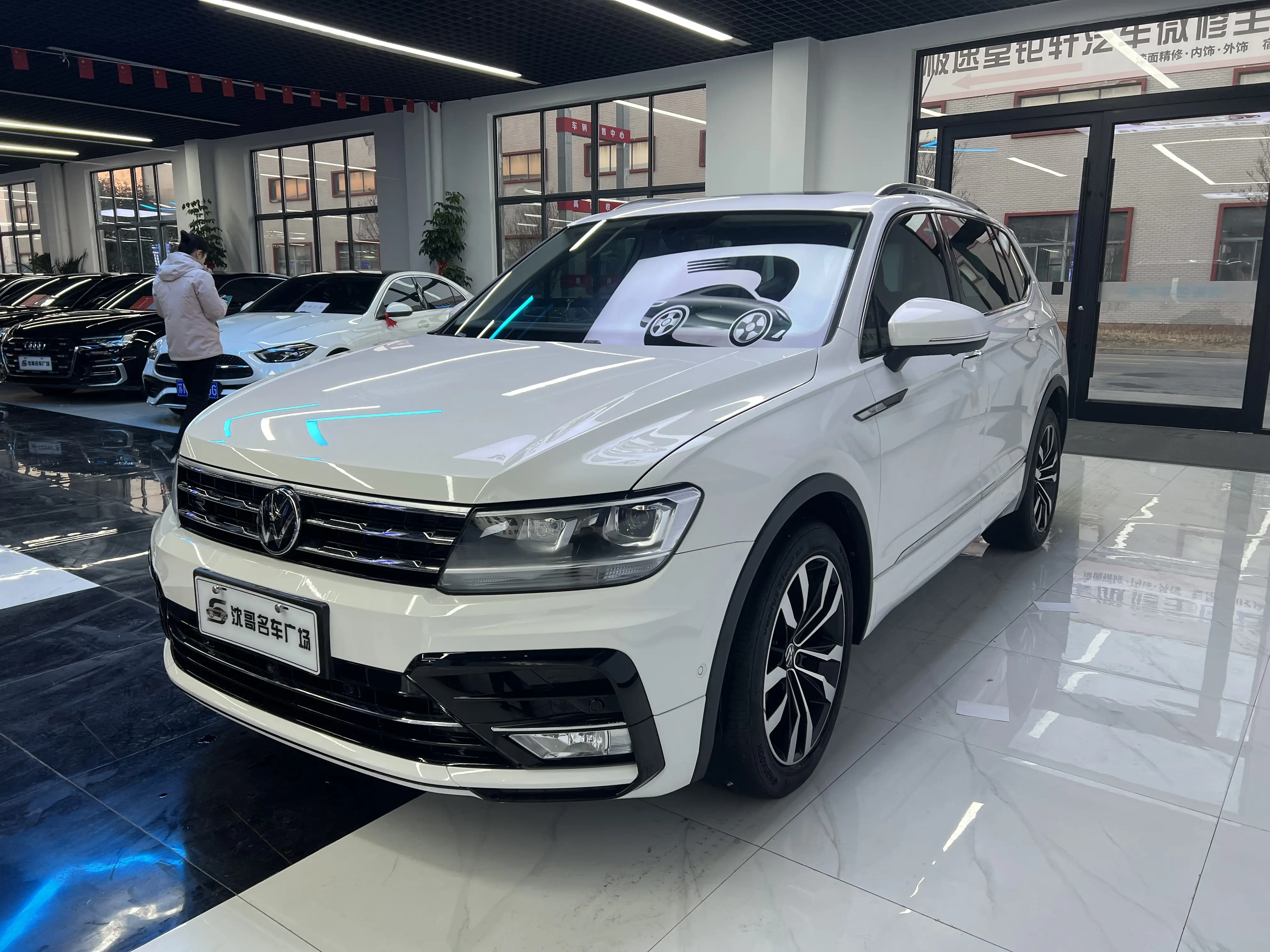 Volkswagen Tiguan L  из Китая