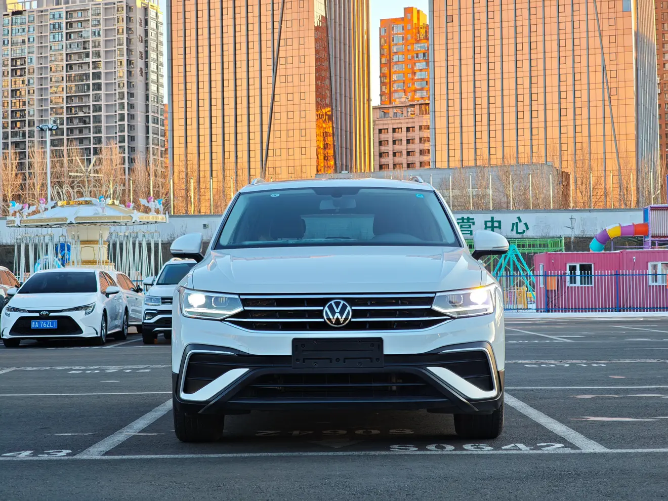 Volkswagen Tiguan L  из Китая