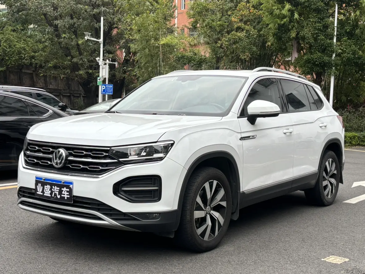 Volkswagen Tayron  из Китая