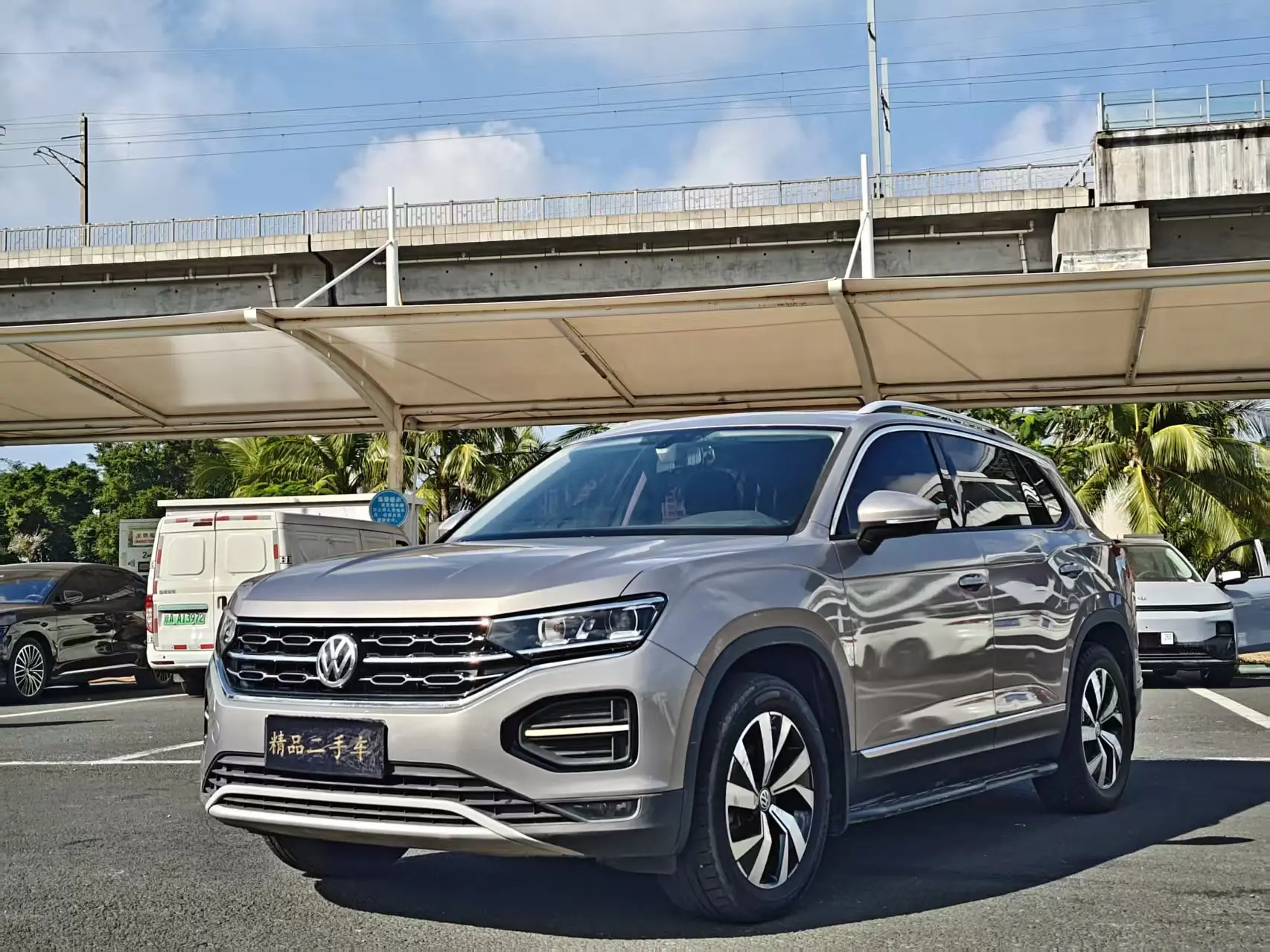 Volkswagen Tayron  из Китая